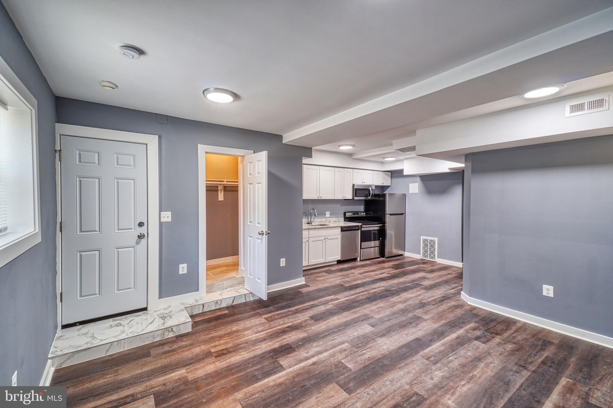 2801 JASPER STREET SE B1