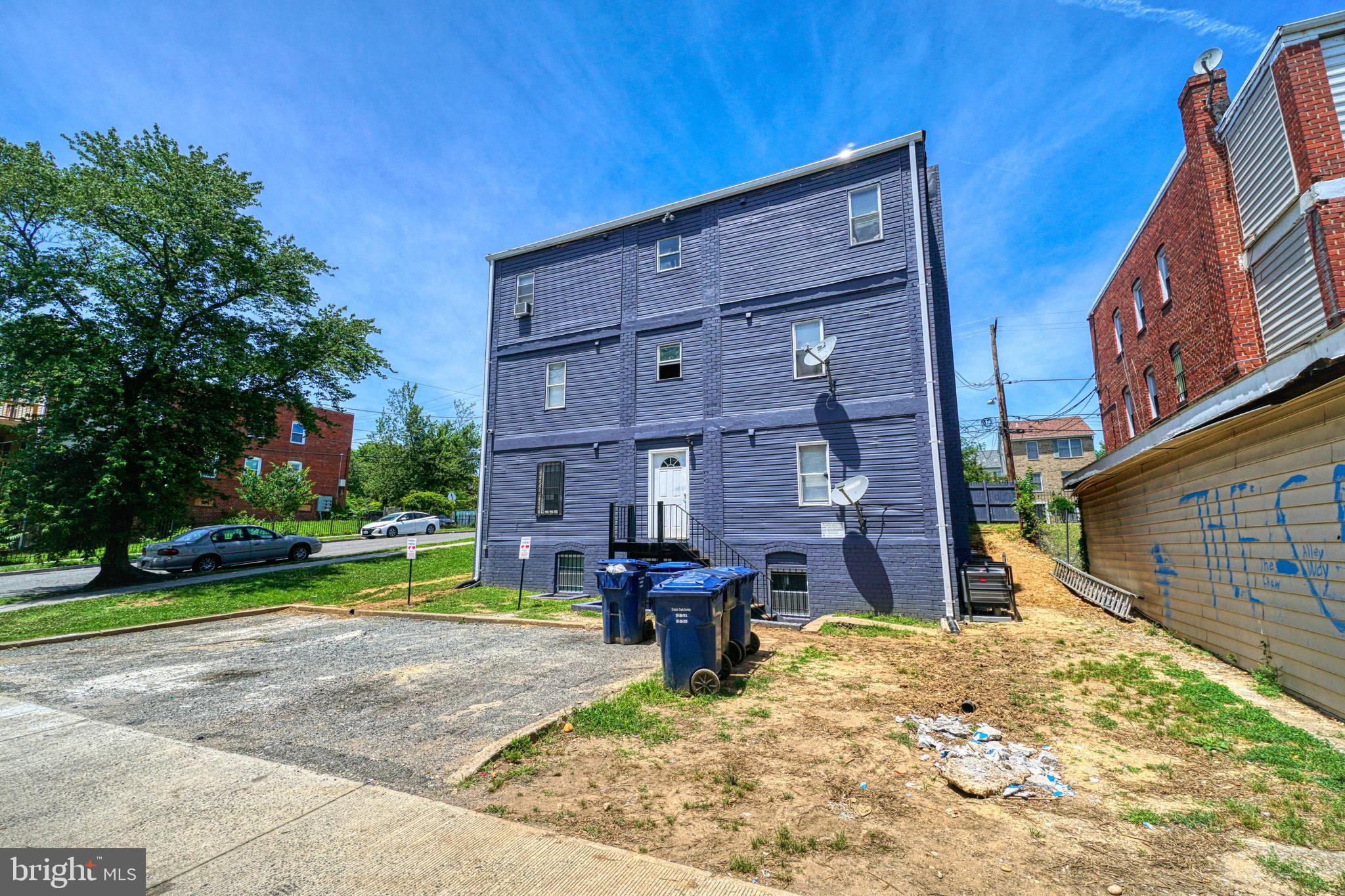 2801 JASPER STREET SE B1