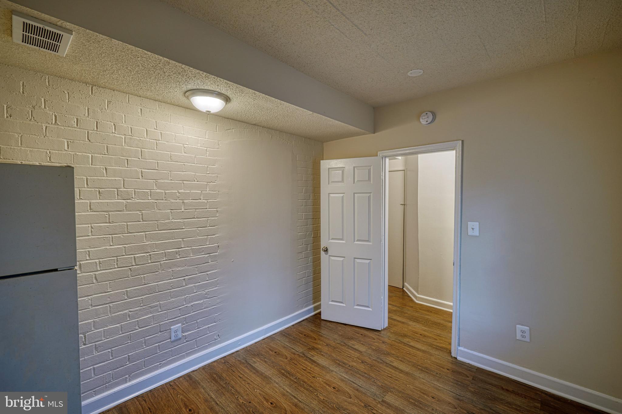 2801 JASPER STREET SE 1