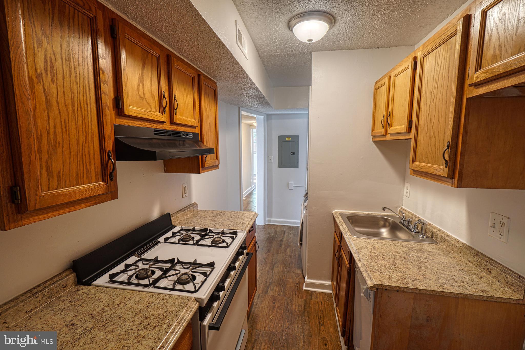 2801 JASPER STREET SE 1