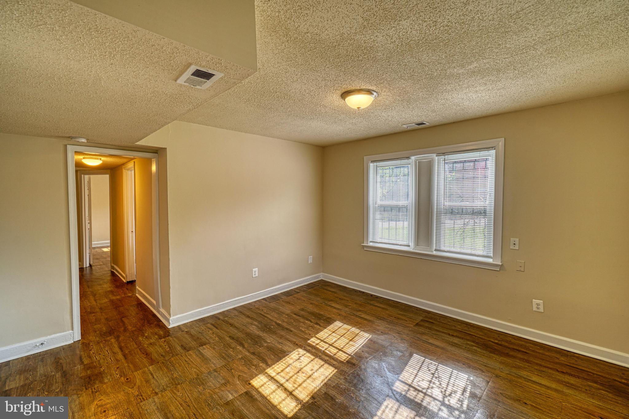 2801 JASPER STREET SE 1