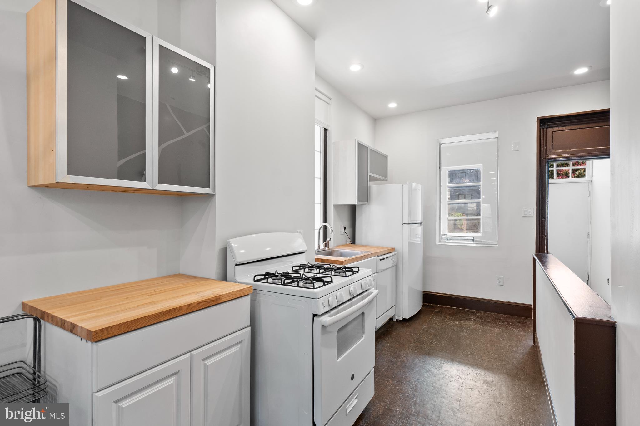 635 K STREET NE