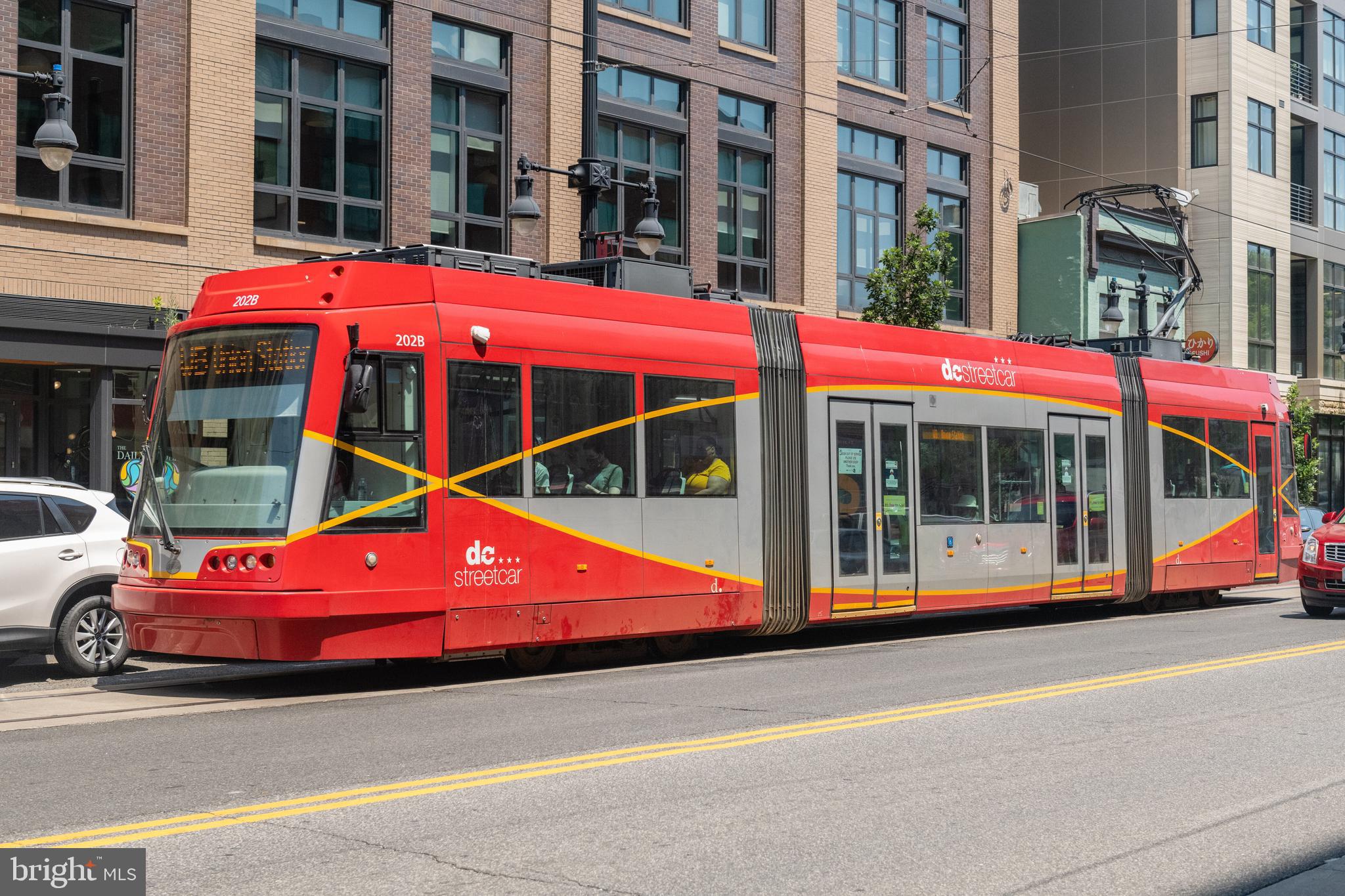 714 11TH STREET NE 302