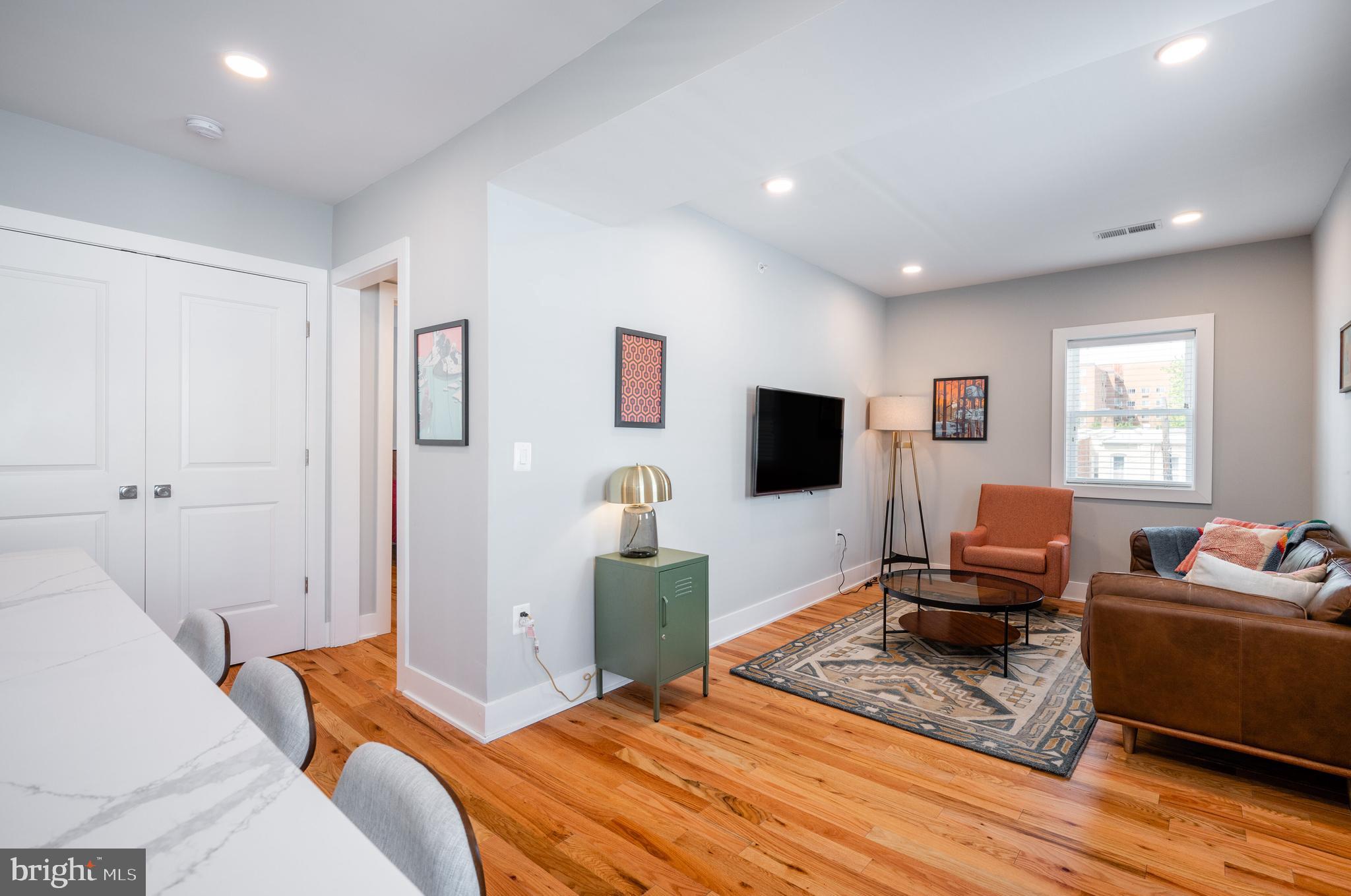 714 11TH STREET NE 302