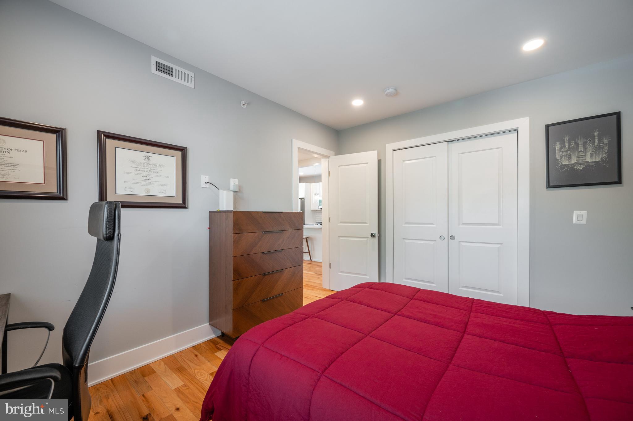 714 11TH STREET NE 302