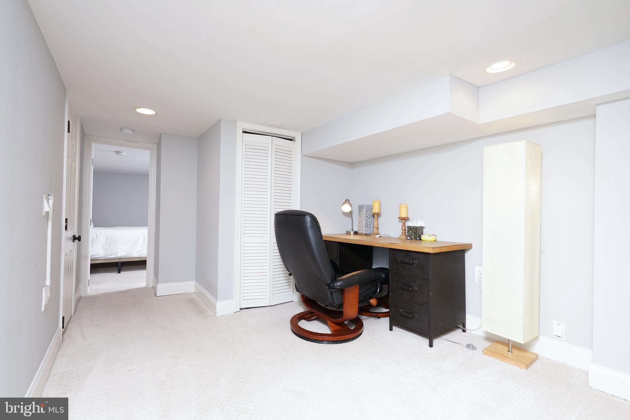 728 MARYLAND AVENUE NE