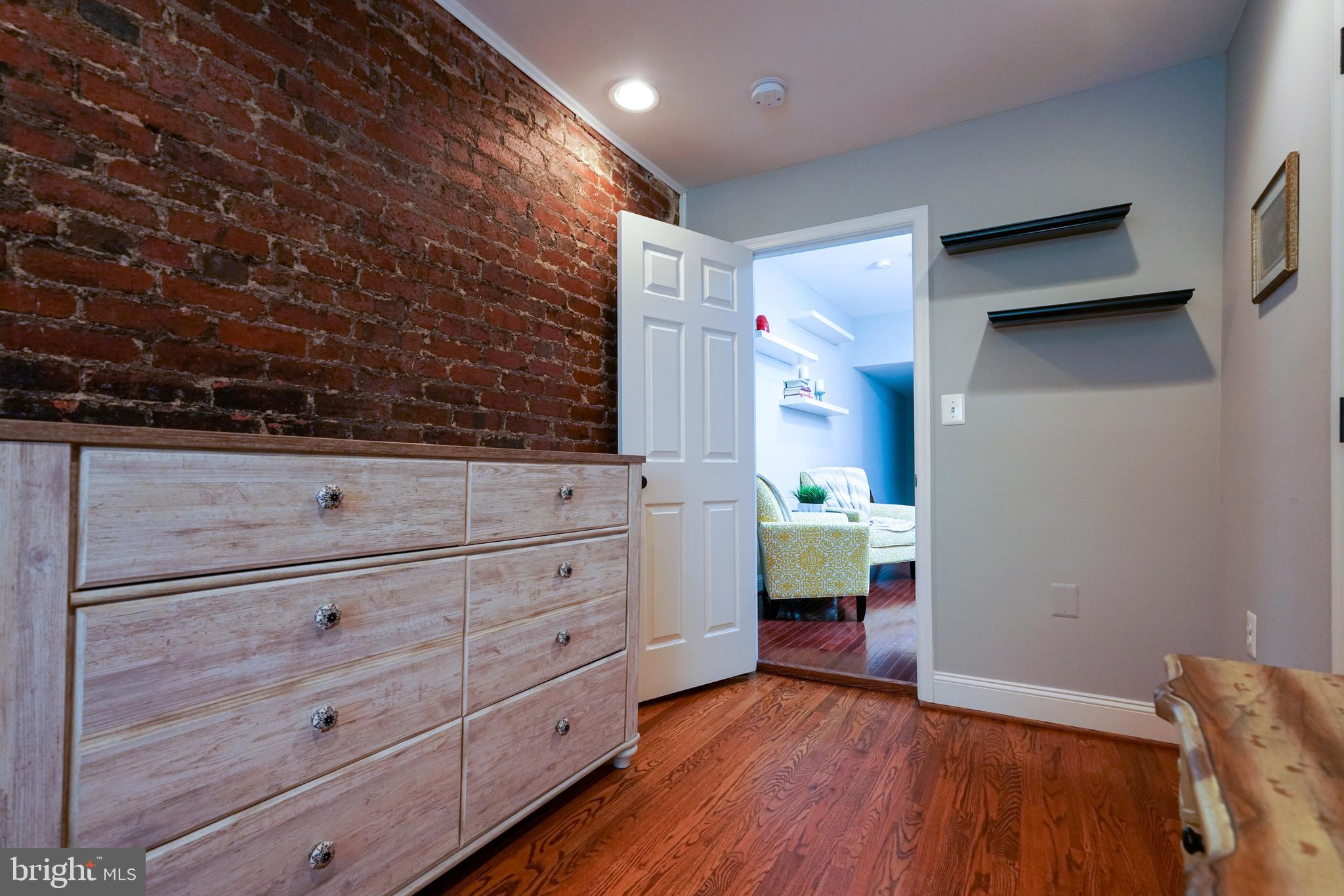 728 MARYLAND AVENUE NE