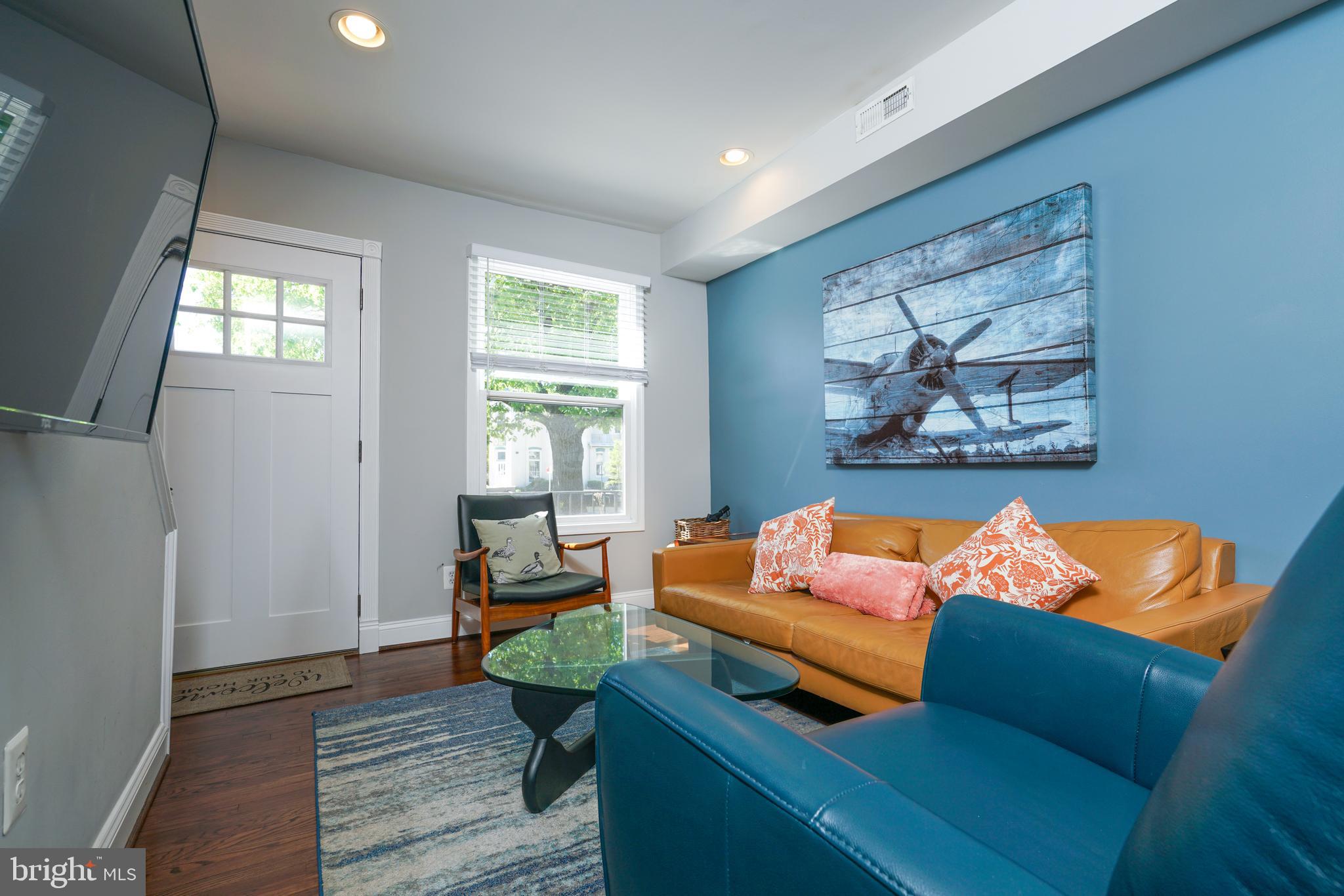 728 MARYLAND AVENUE NE