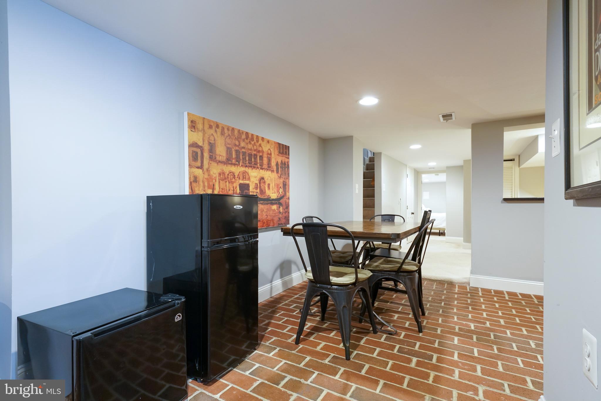 728 MARYLAND AVENUE NE