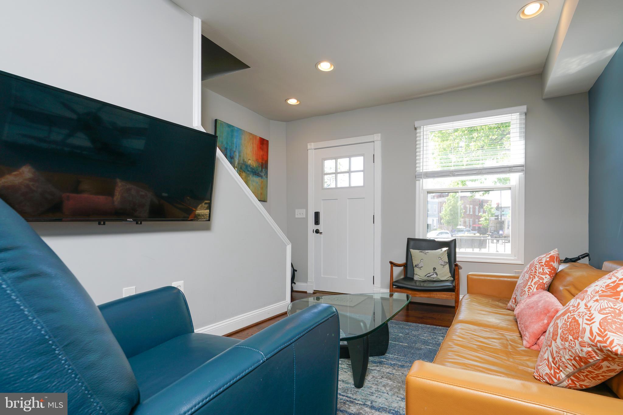 728 MARYLAND AVENUE NE