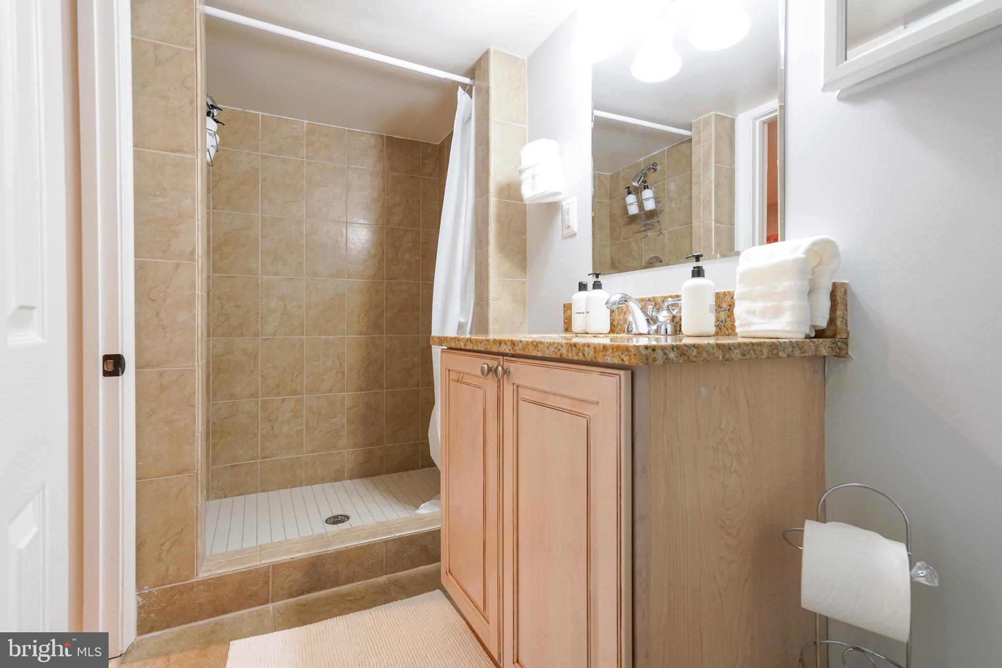 728 MARYLAND AVENUE NE