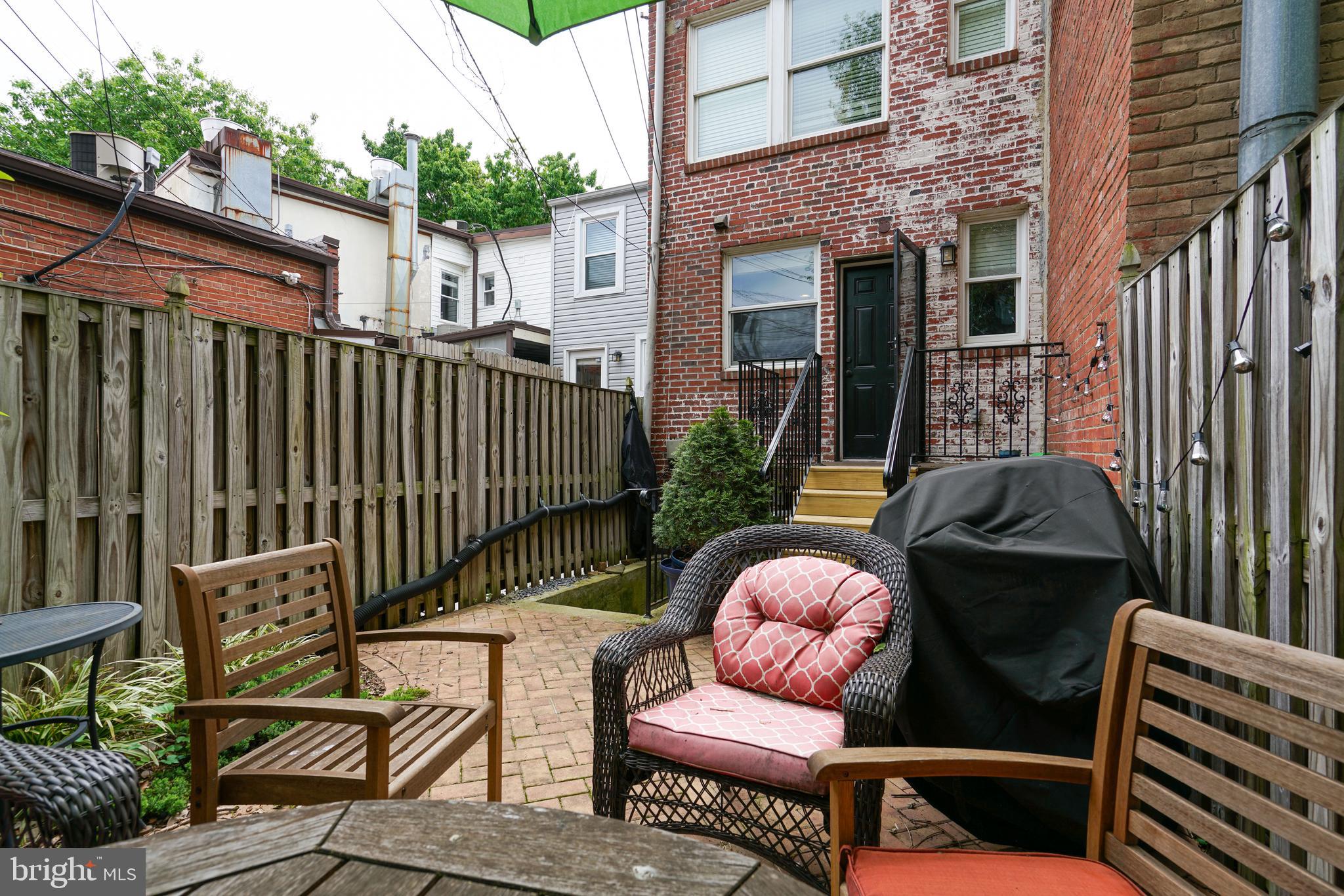 728 MARYLAND AVENUE NE