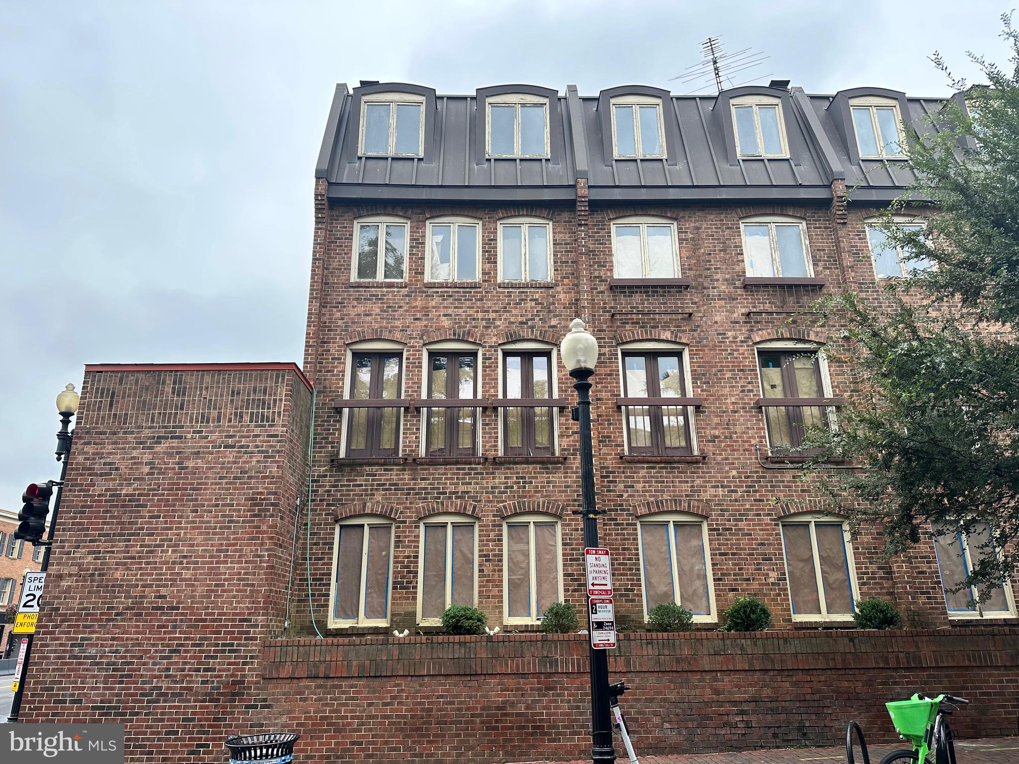 1200 POTOMAC STREET NW T5