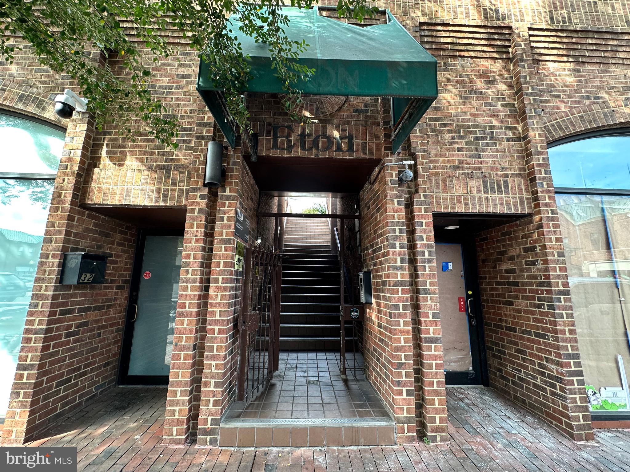 1200 POTOMAC STREET NW T5