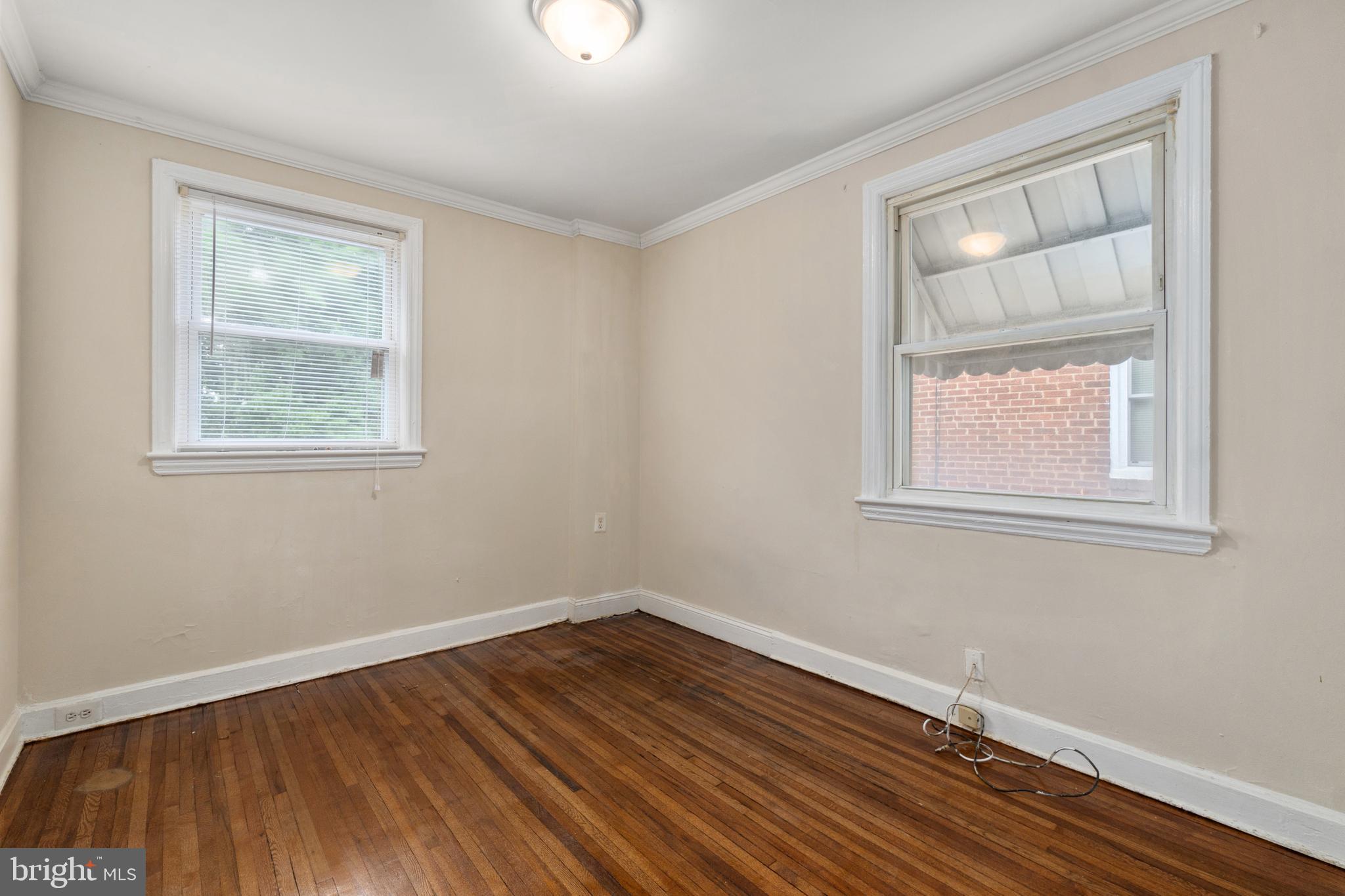 868 YUMA STREET SE