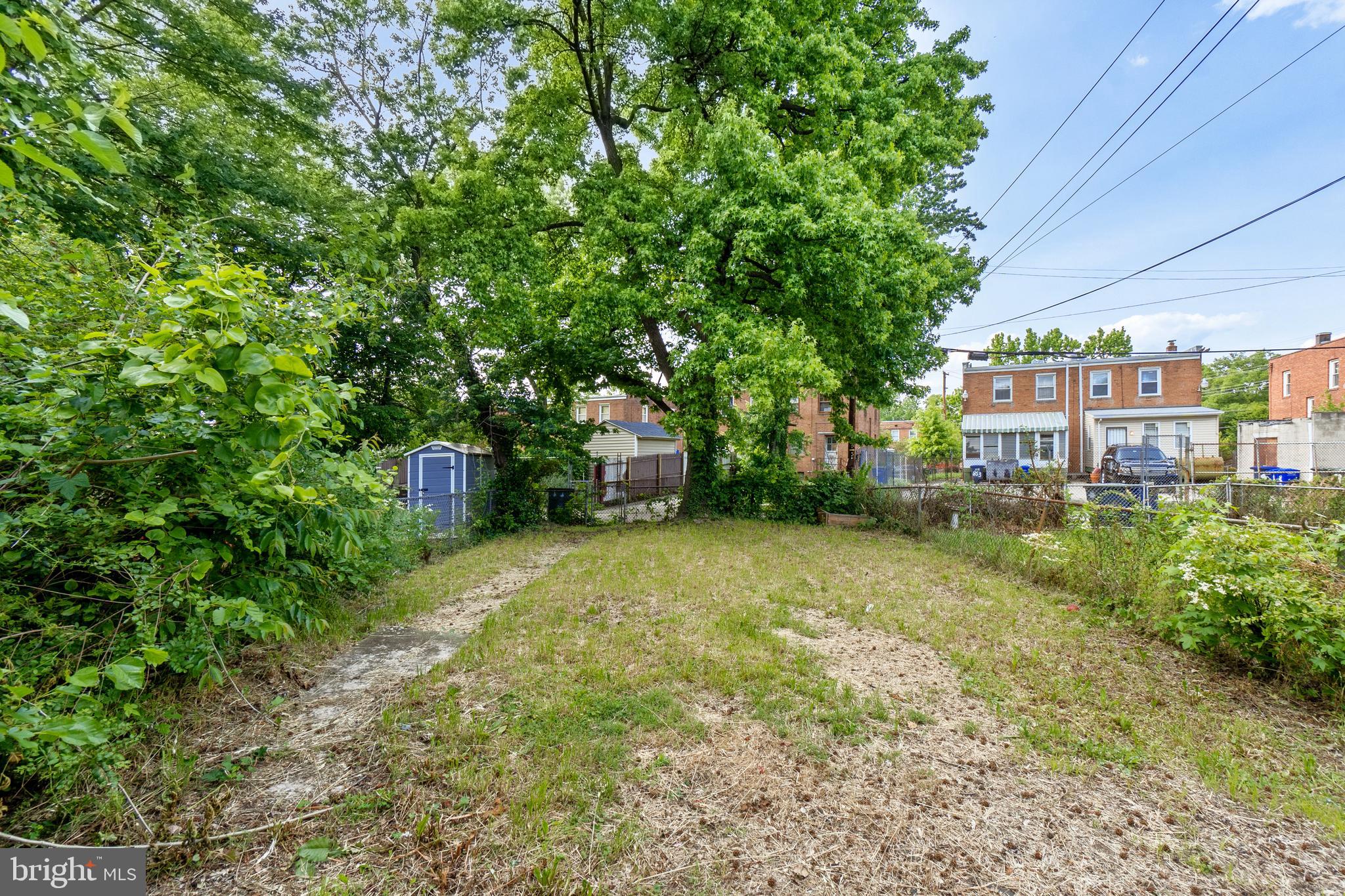 868 YUMA STREET SE