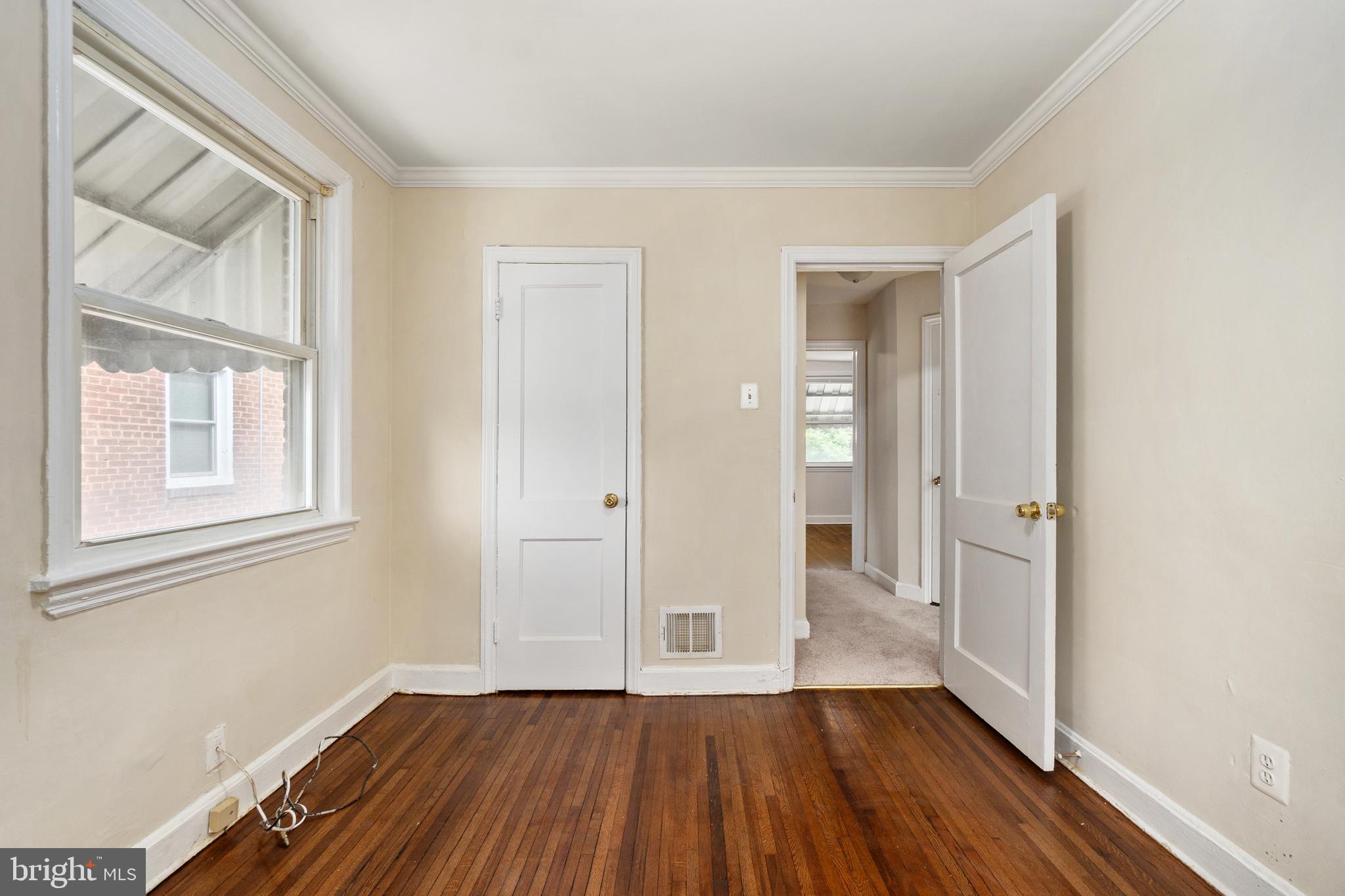 868 YUMA STREET SE