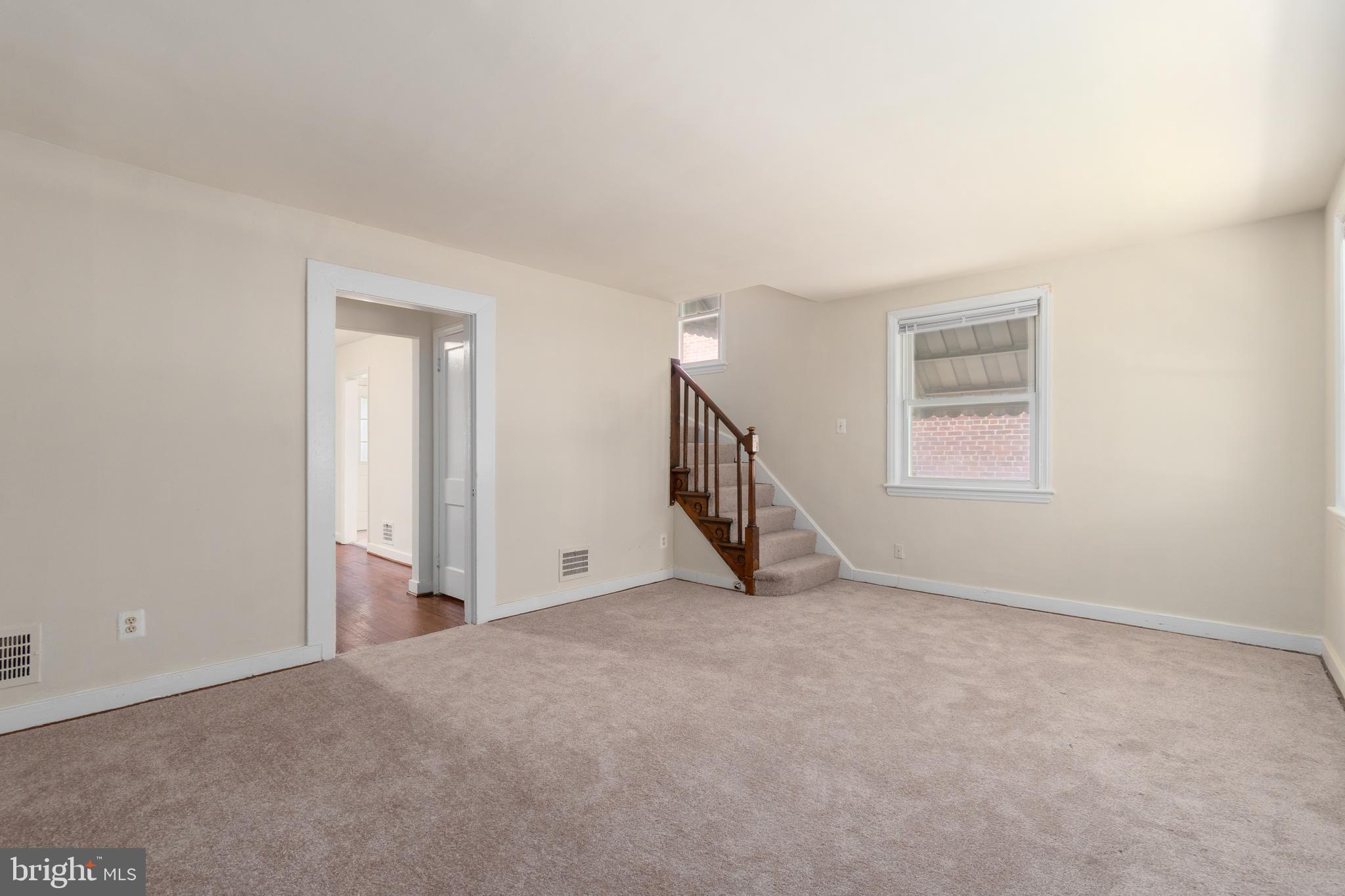 868 YUMA STREET SE