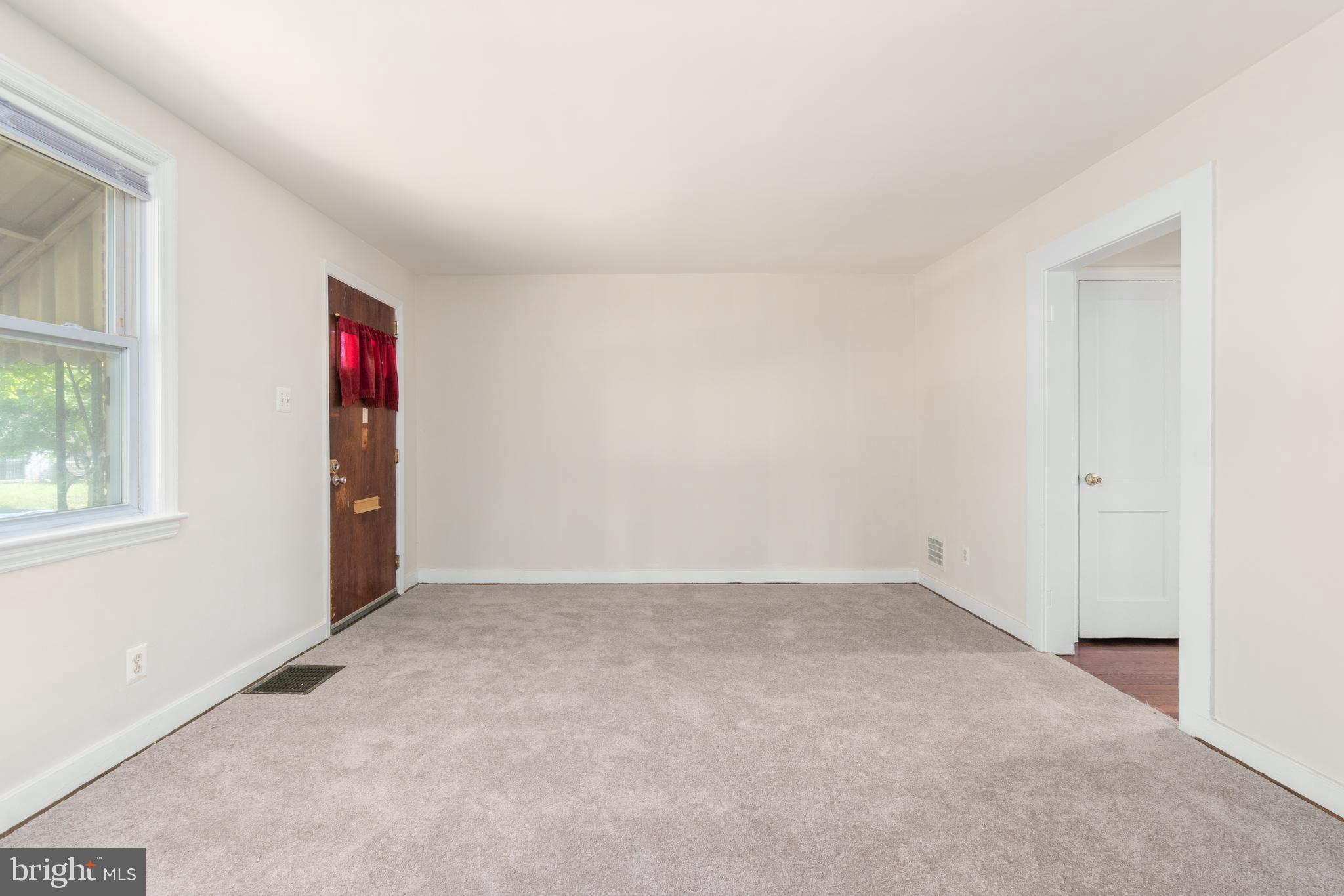 868 YUMA STREET SE