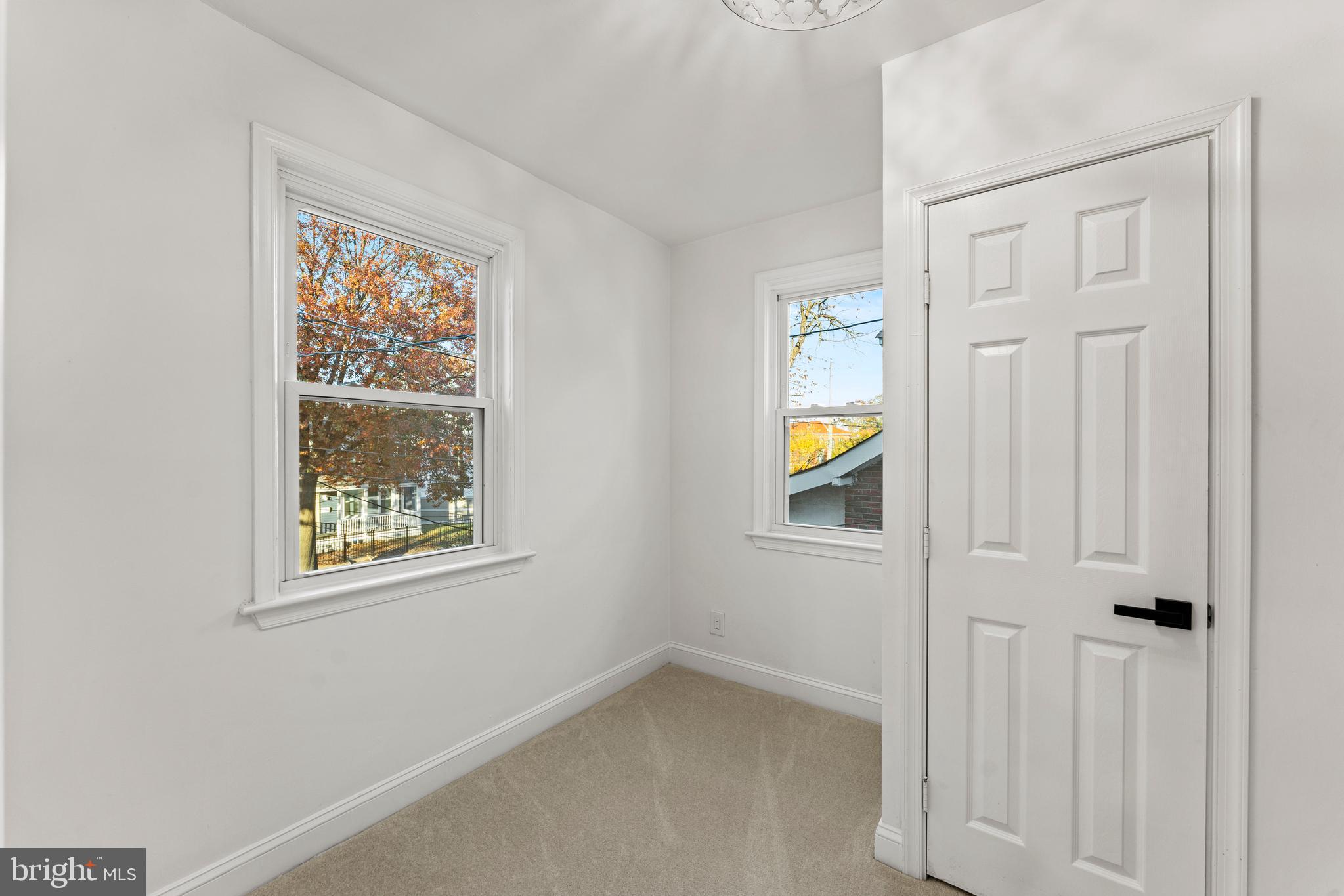 805 MALCOLM X AVENUE SE