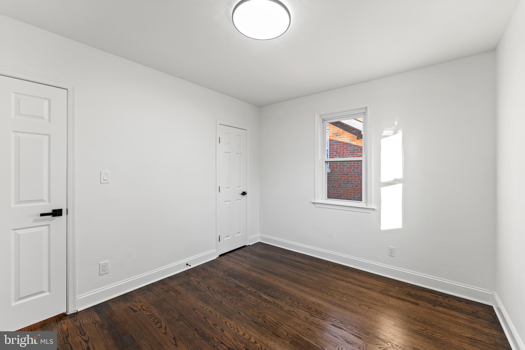 805 MALCOLM X AVENUE SE