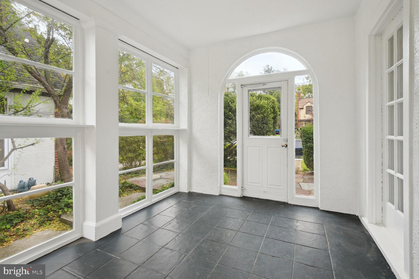 3727 VAN NESS STREET NW