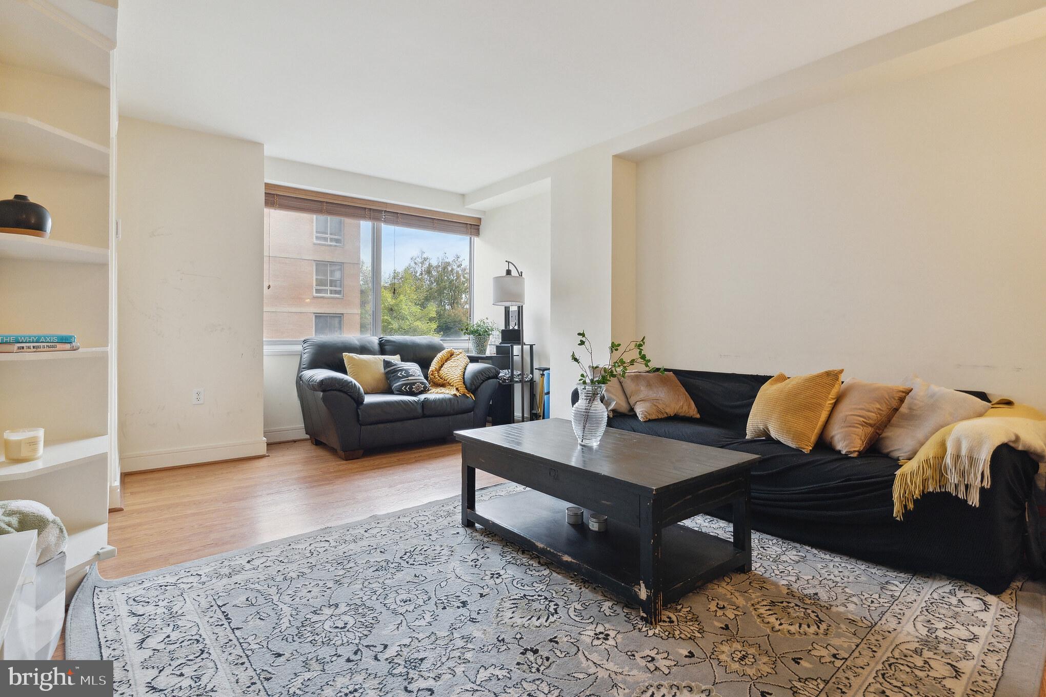 800 4TH STREET SW N212