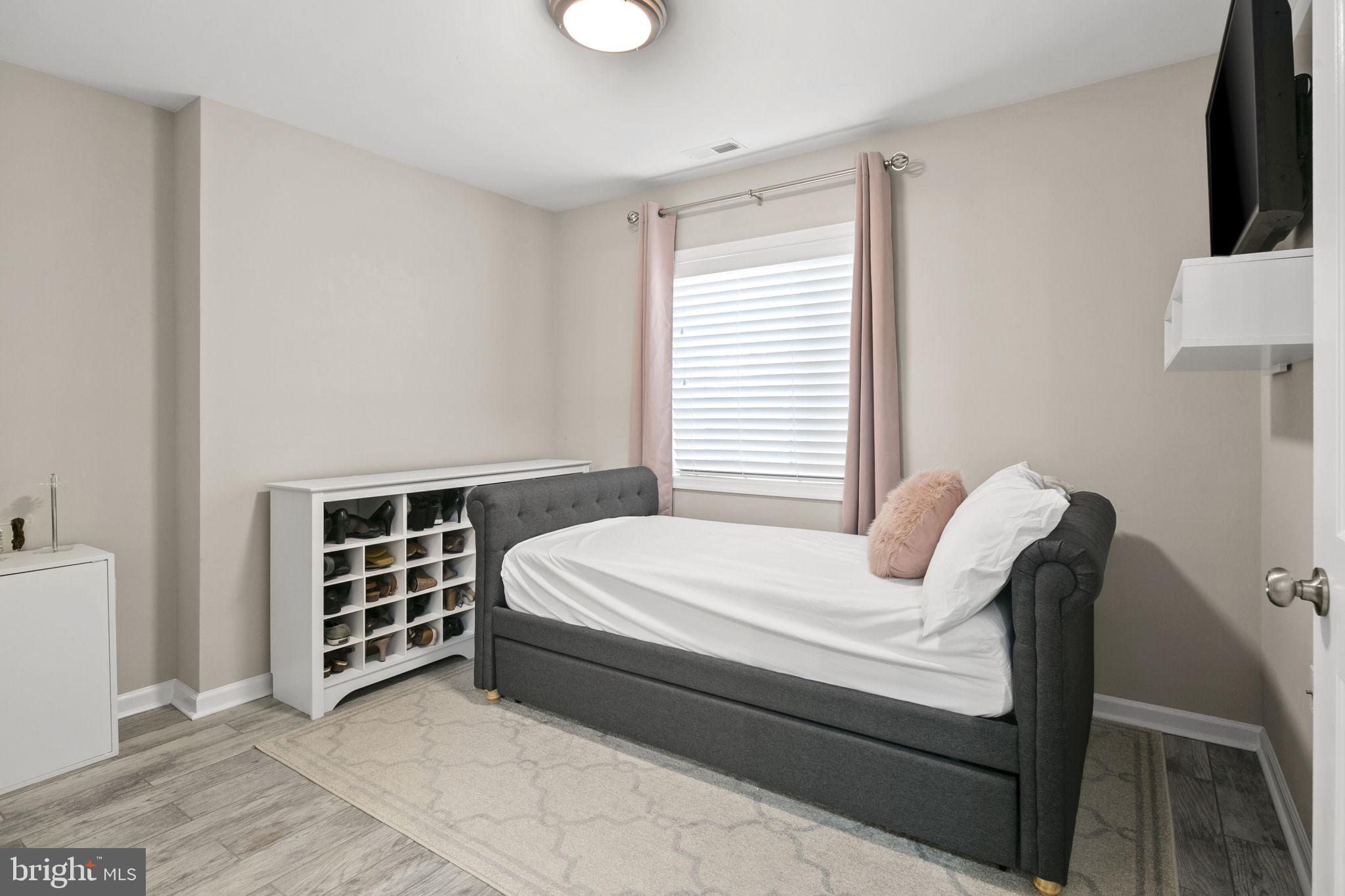 418 WOODCREST DRIVE SE 418A