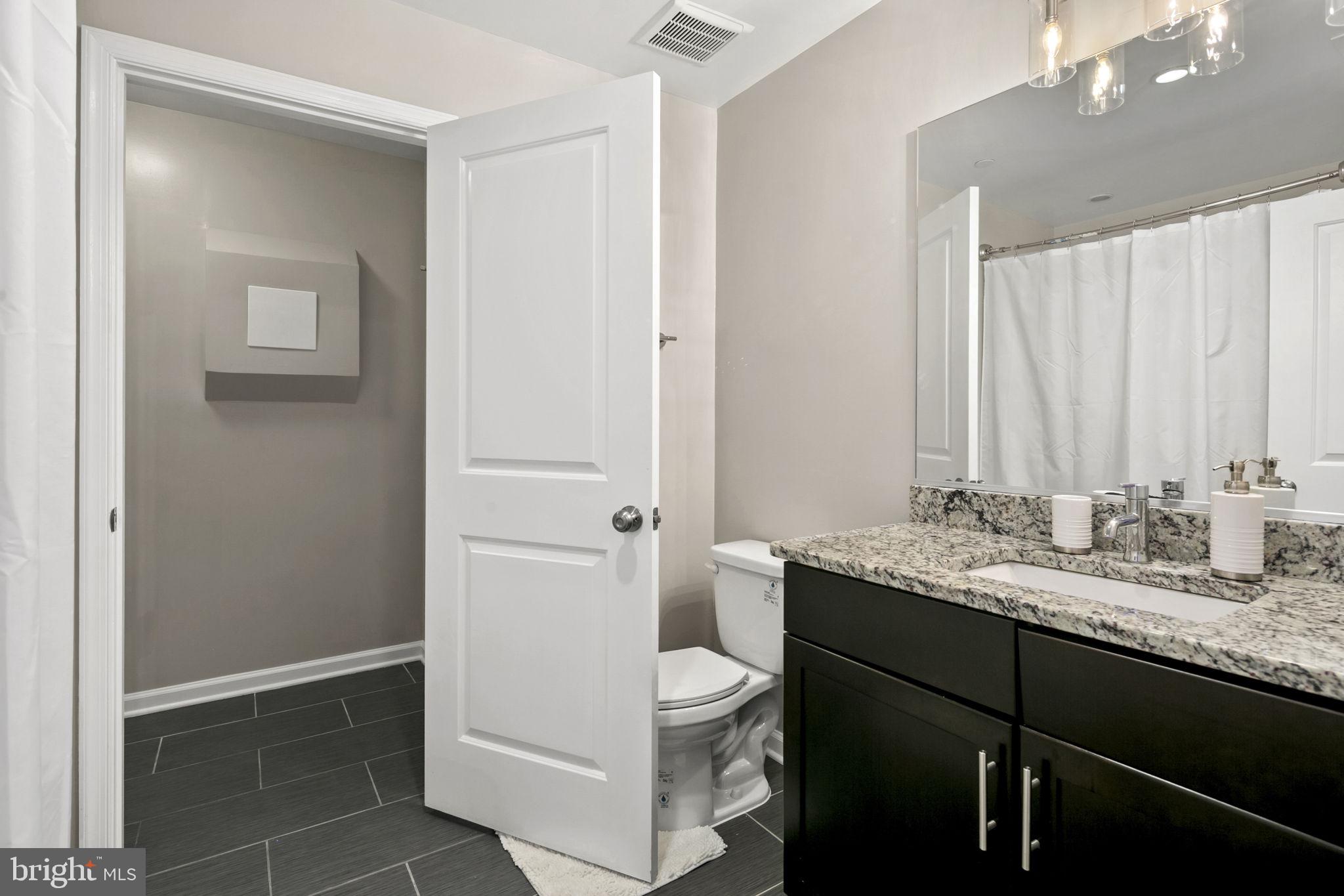 418 WOODCREST DRIVE SE 418A