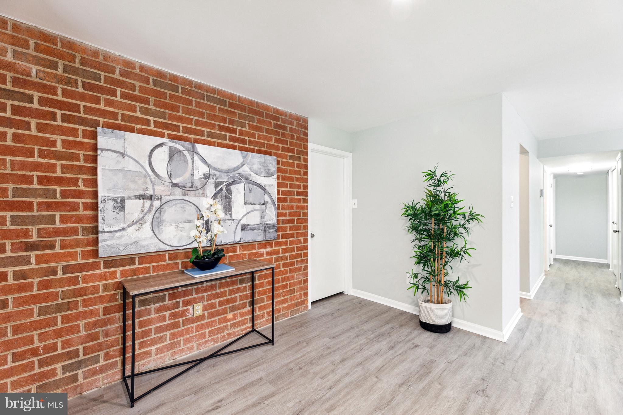 3437 SUMMIT COURT NE 3437