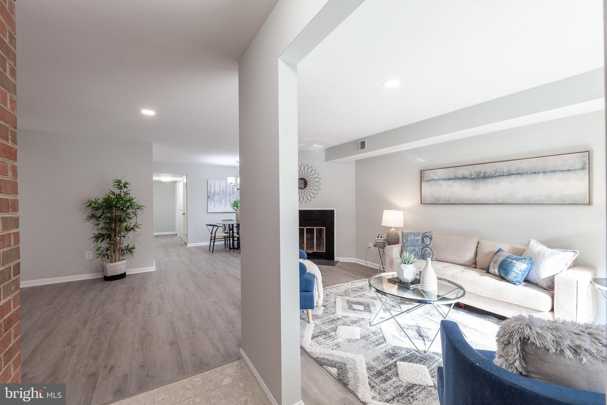 3437 SUMMIT COURT NE 3437