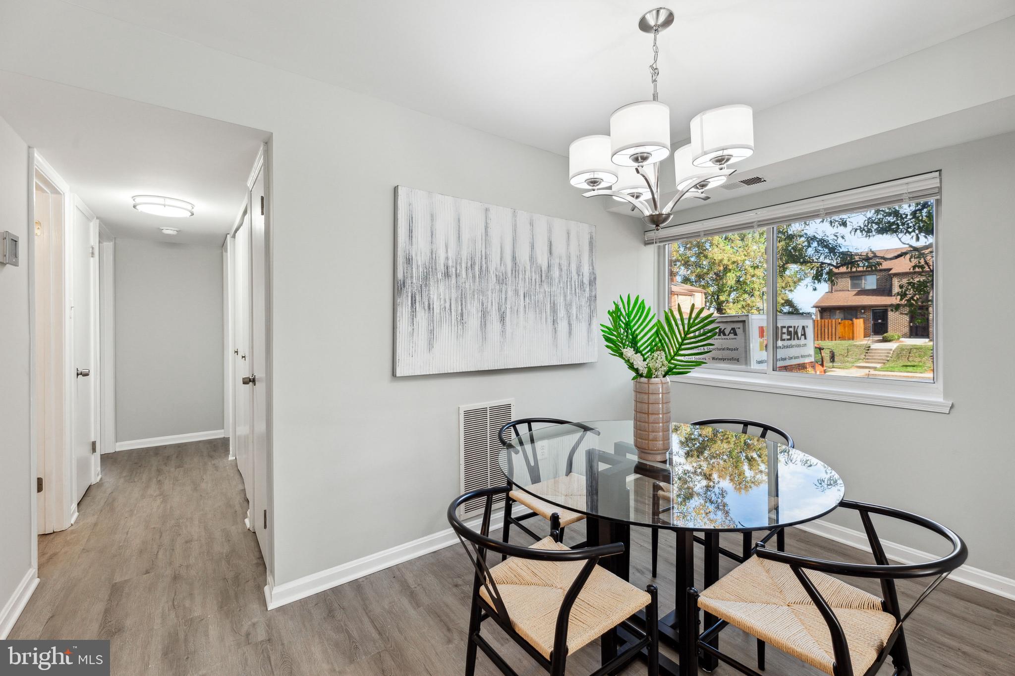 3437 SUMMIT COURT NE 3437