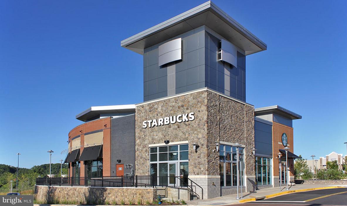 3437 SUMMIT COURT NE 3437