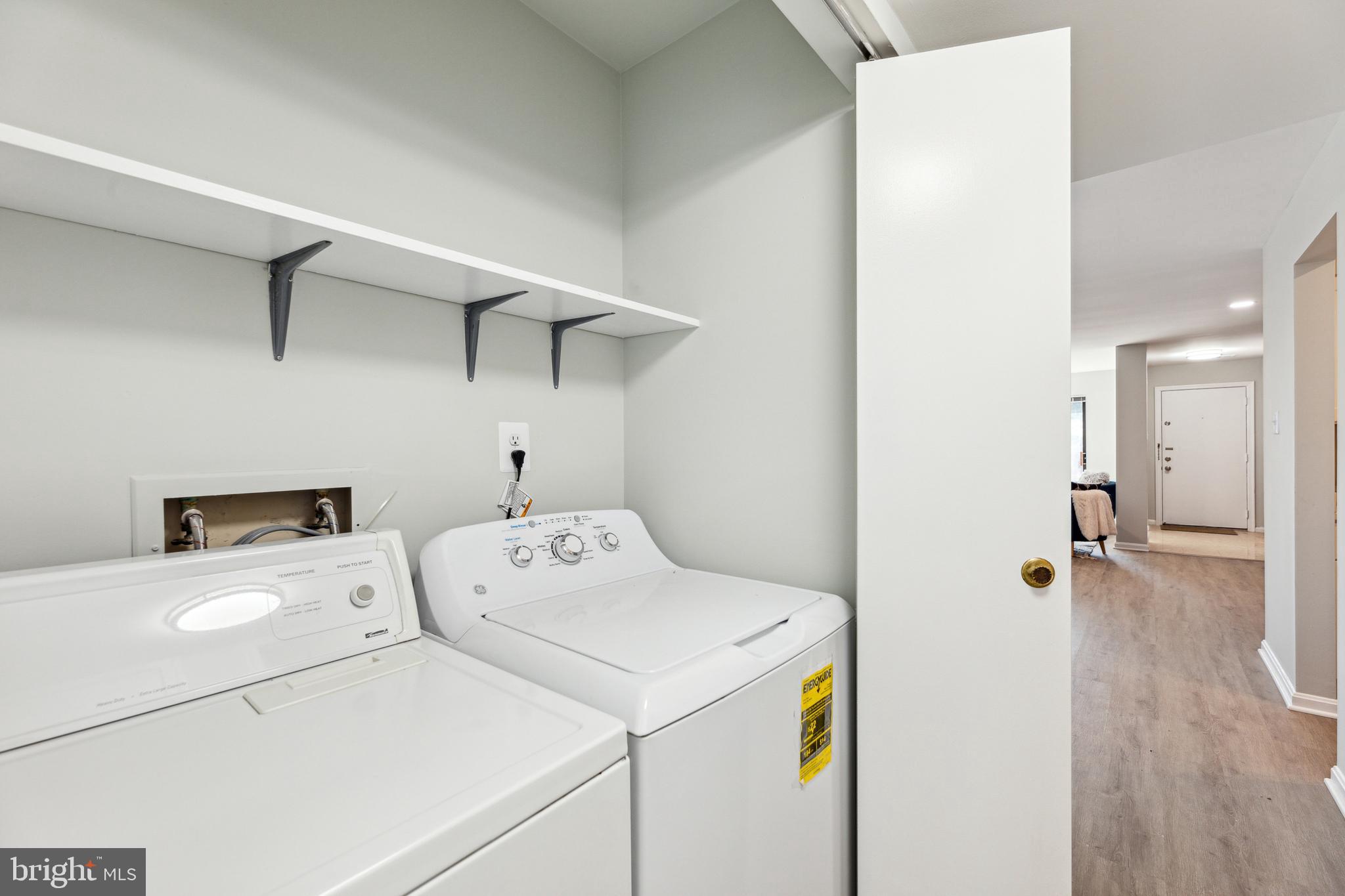 3437 SUMMIT COURT NE 3437