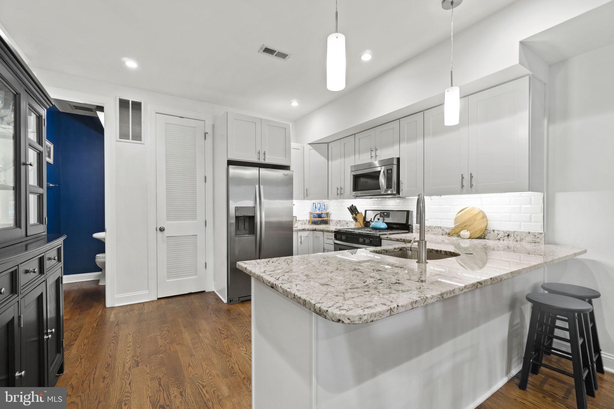 737 IRVING STREET NW 2