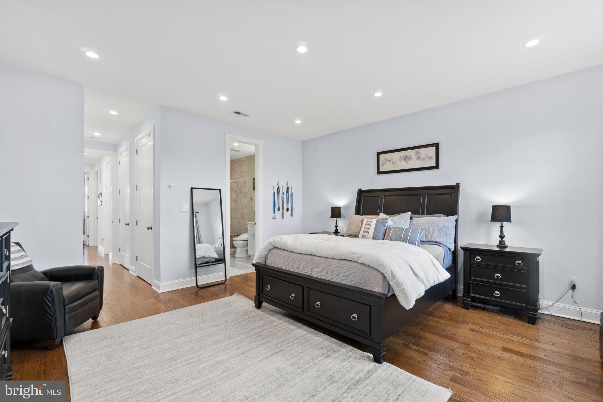 737 IRVING STREET NW 2