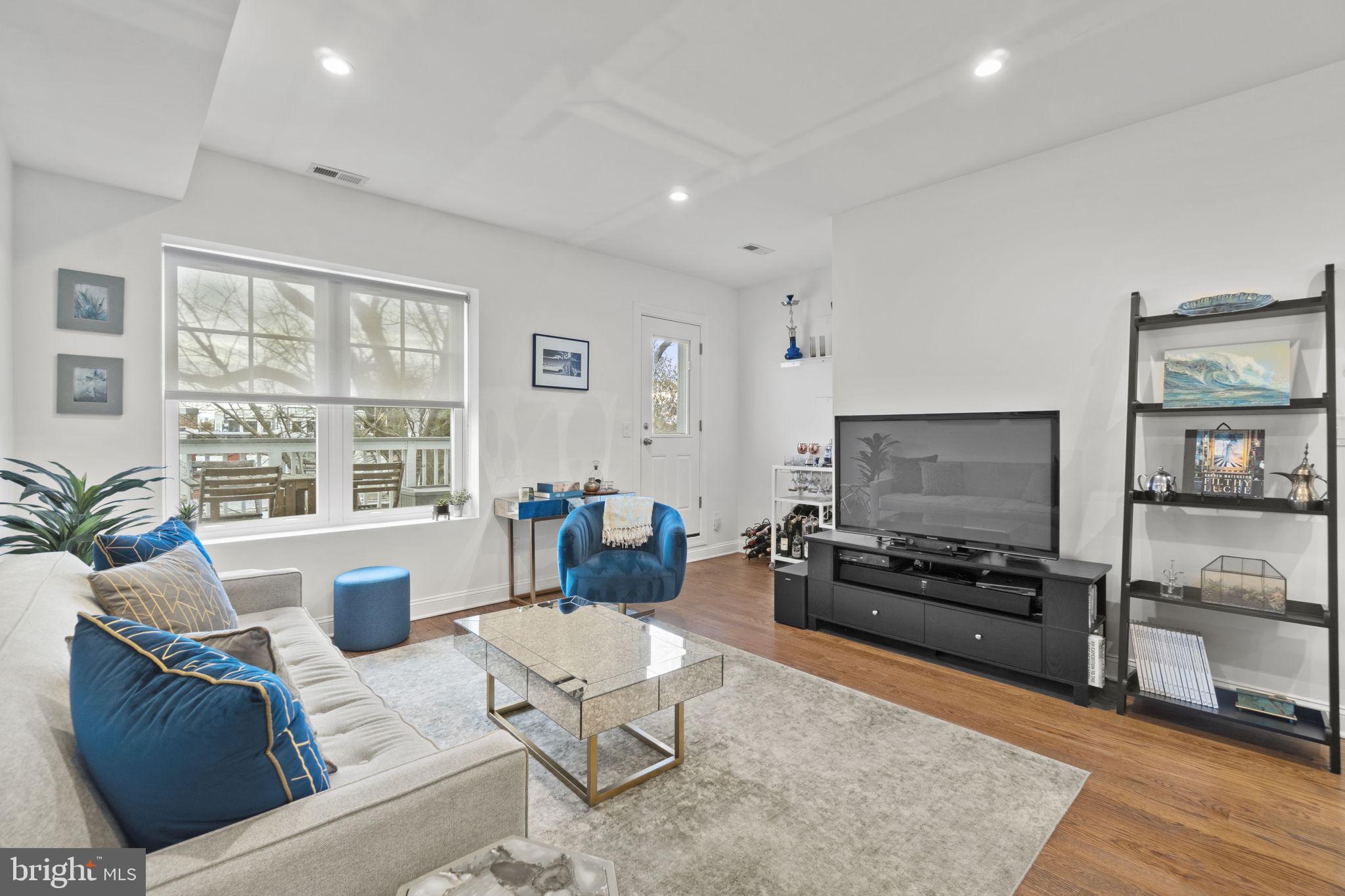 737 IRVING STREET NW 2