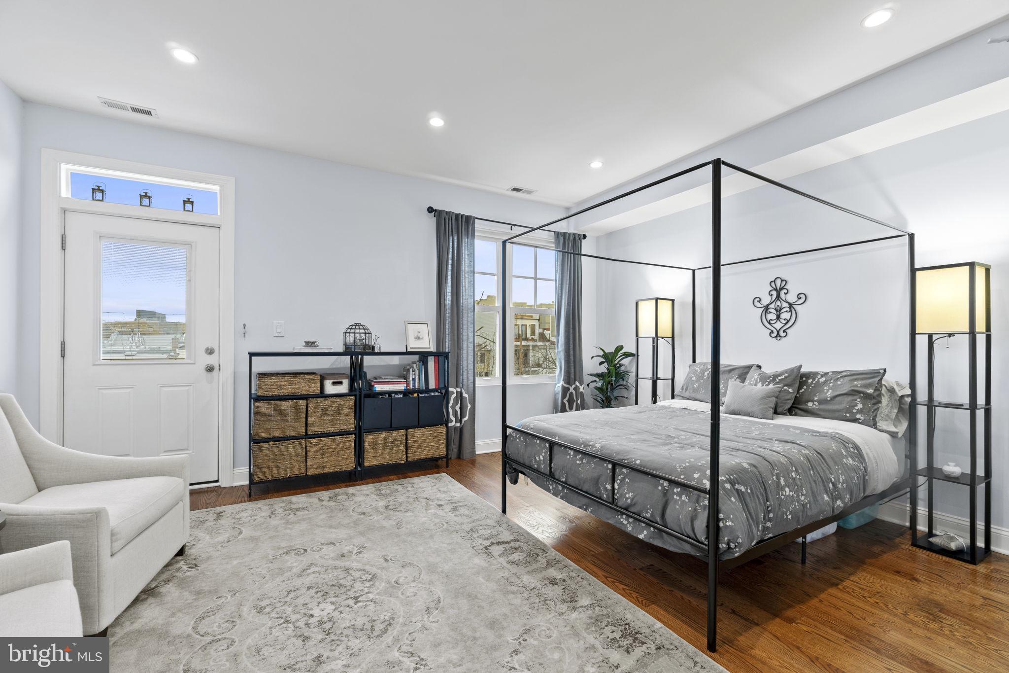 737 IRVING STREET NW 2