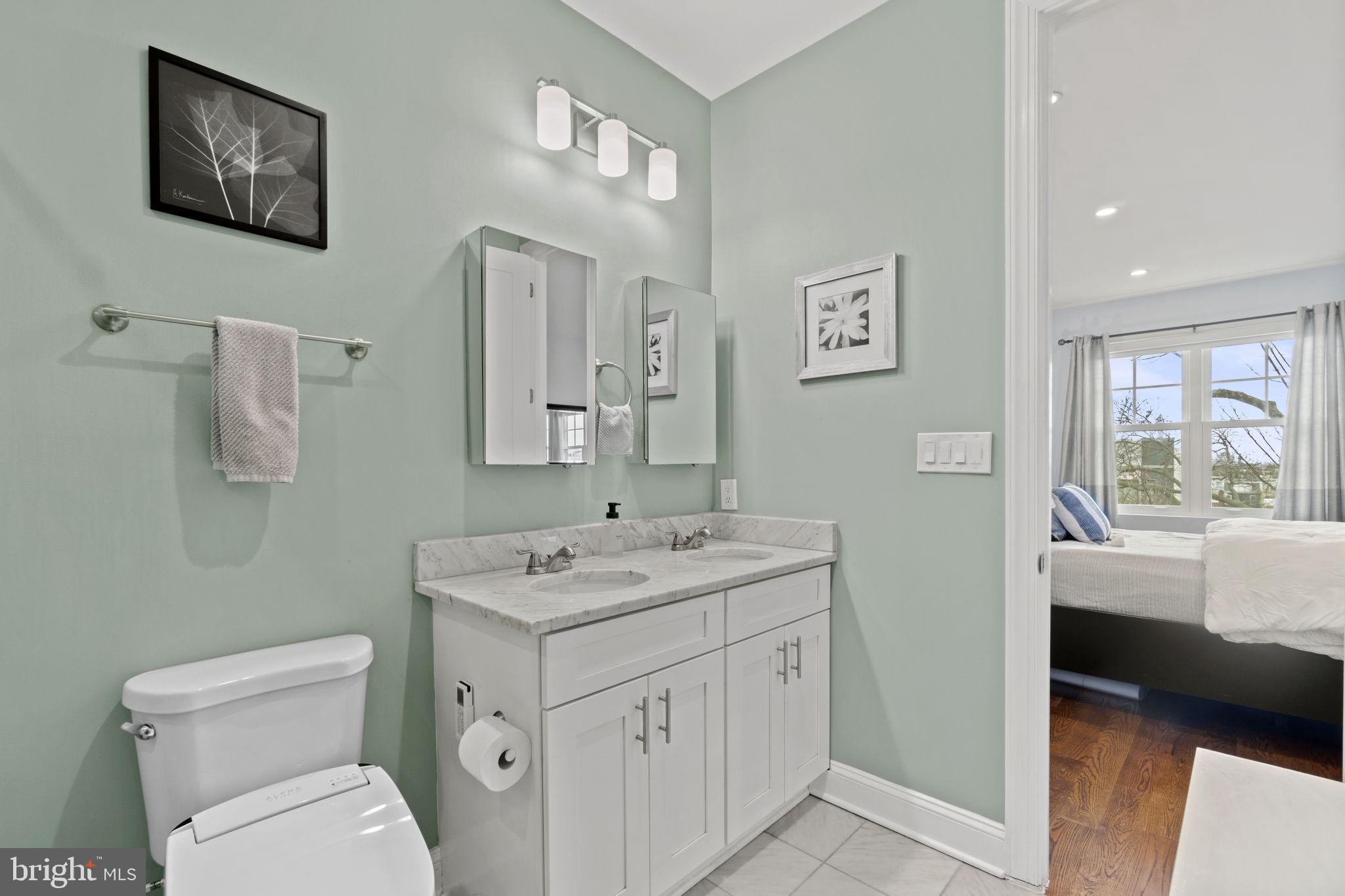 737 IRVING STREET NW 2