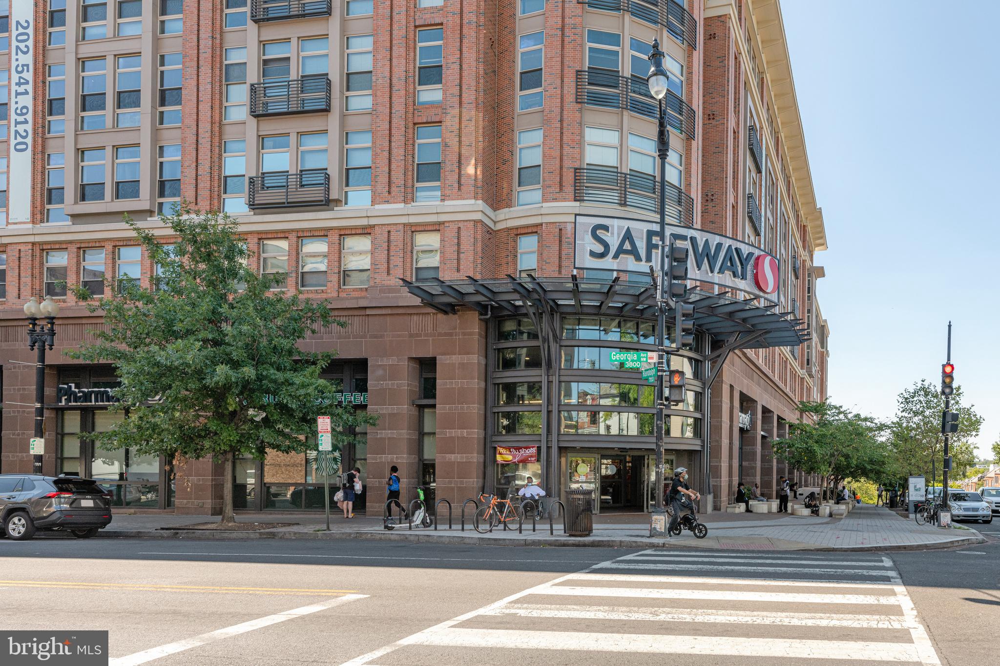 646 NEWTON PLACE NW 301