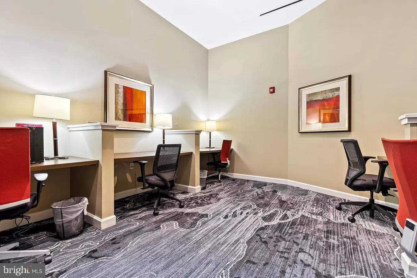 1391 PENNSYLVANIA AVENUE SE 242