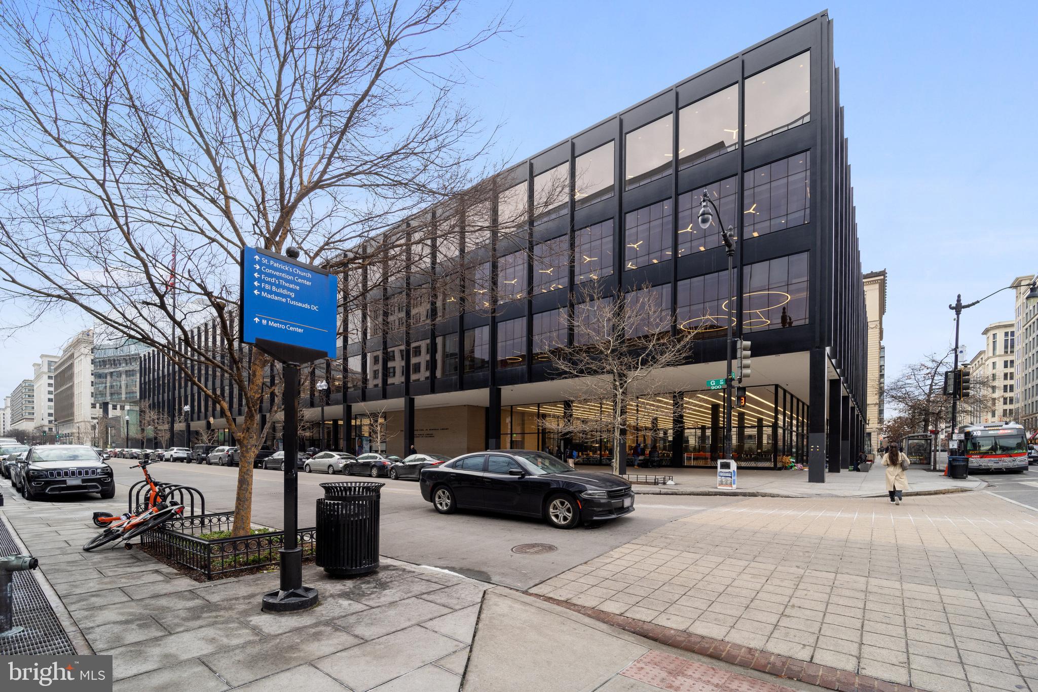 915 E STREET NW 306