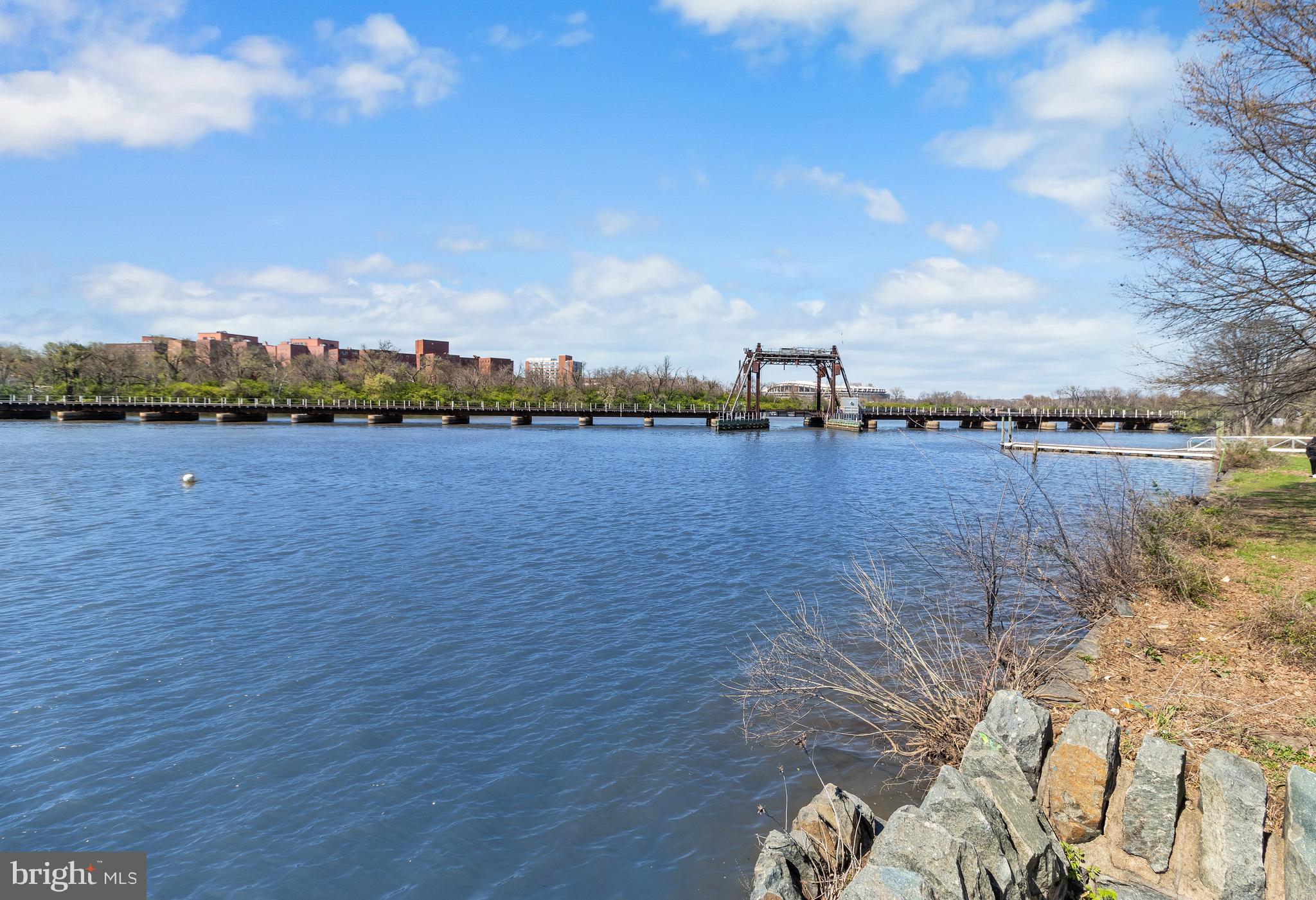 2235 PROUT STREET SE