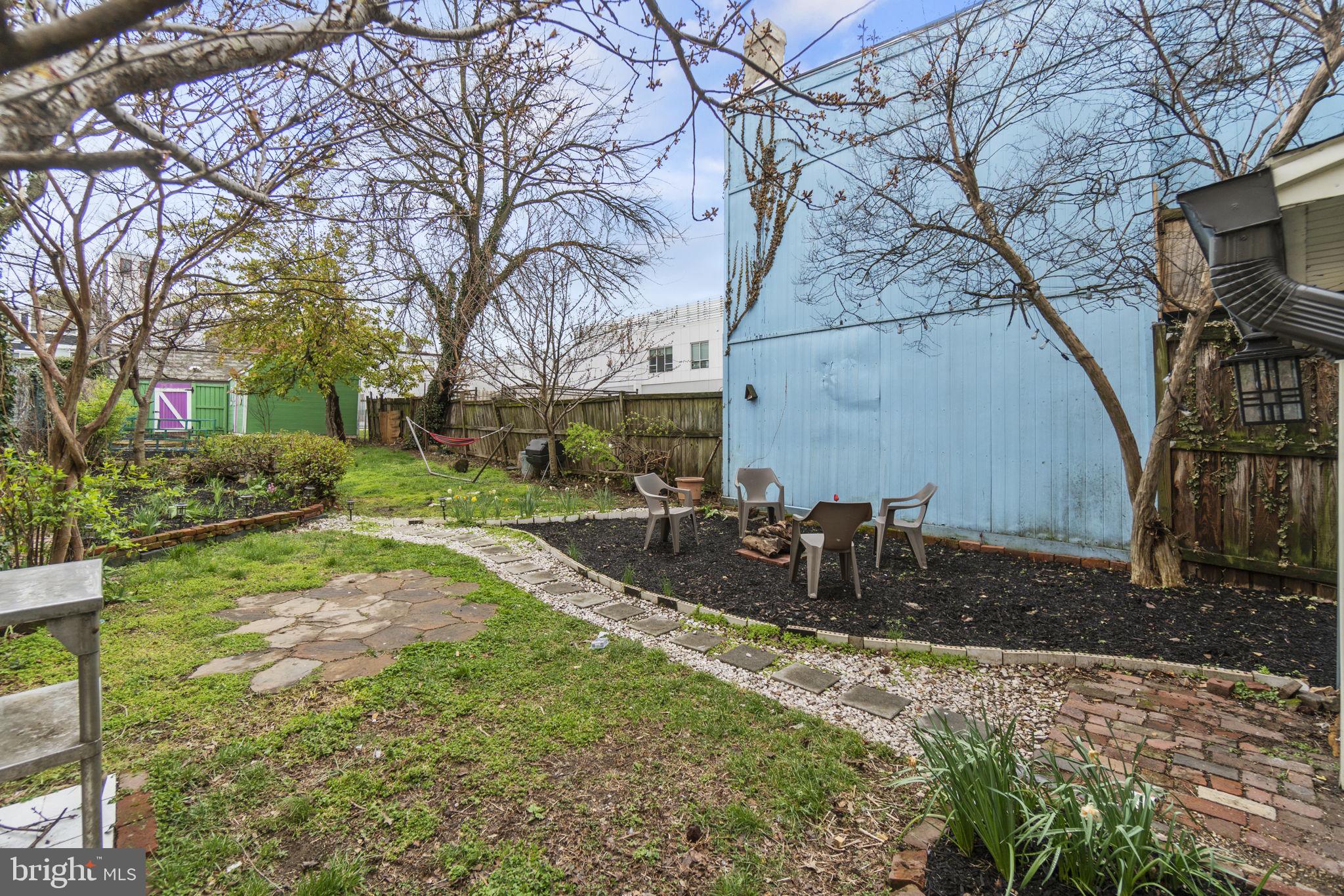 2235 PROUT STREET SE