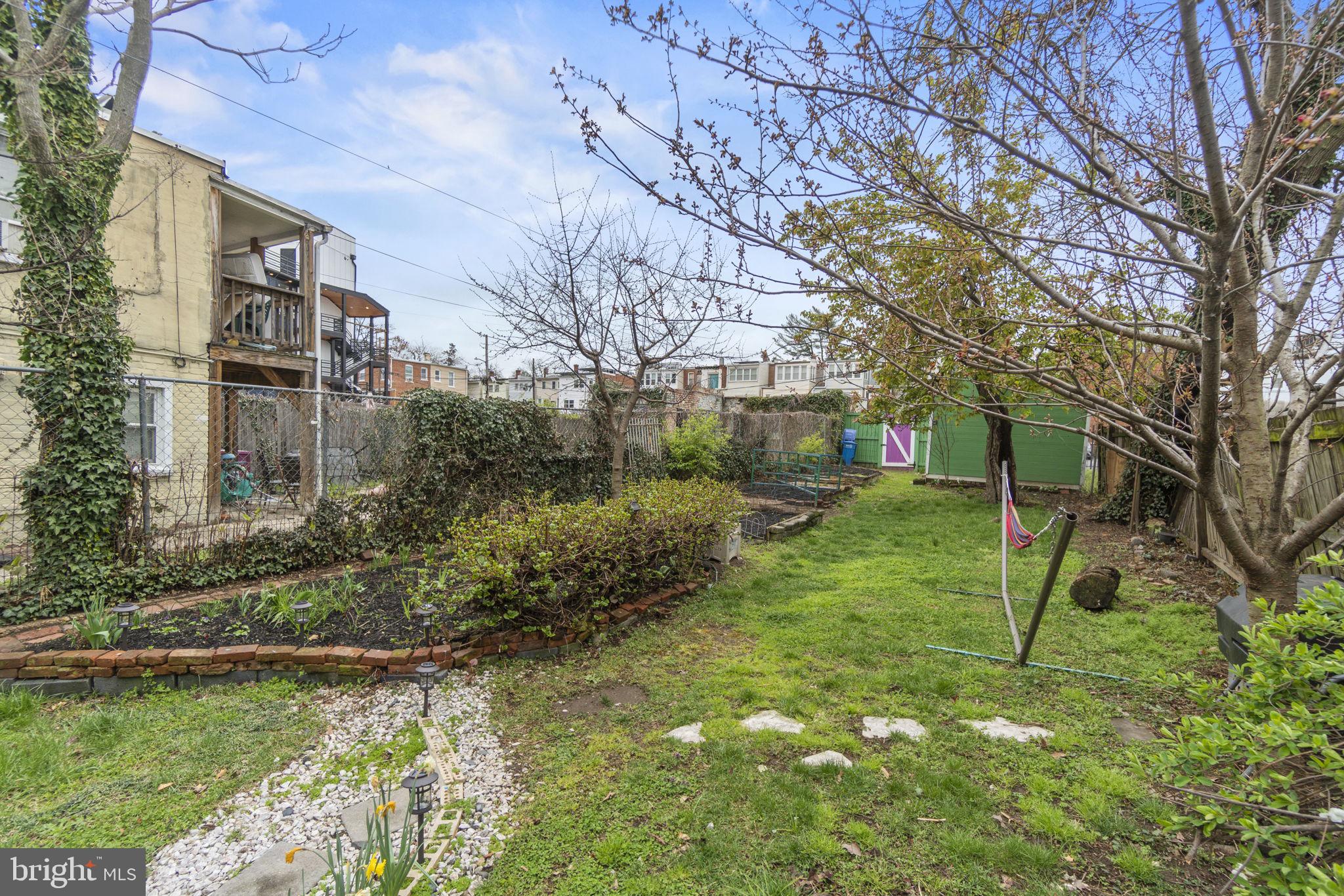 2235 PROUT STREET SE