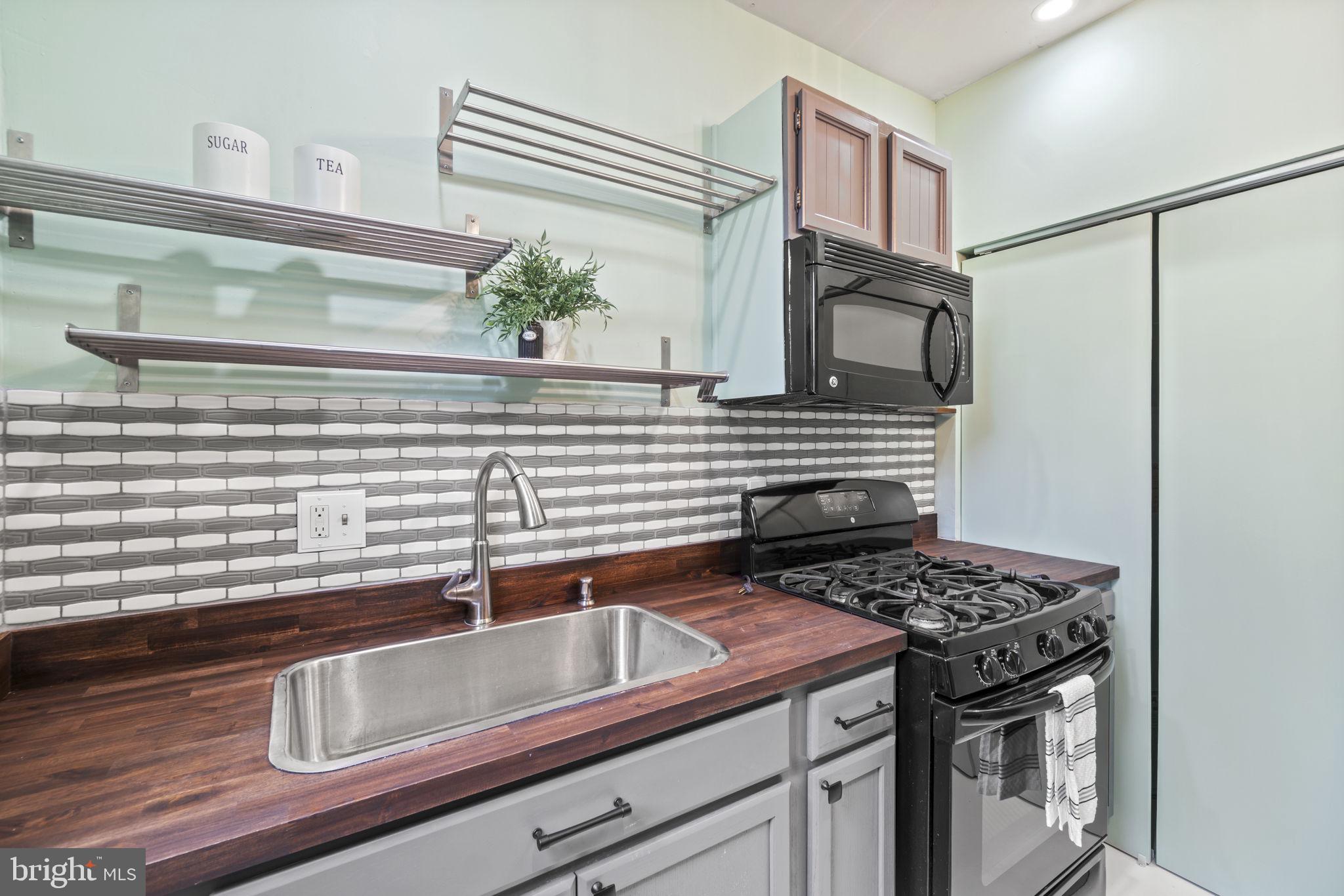 2235 PROUT STREET SE