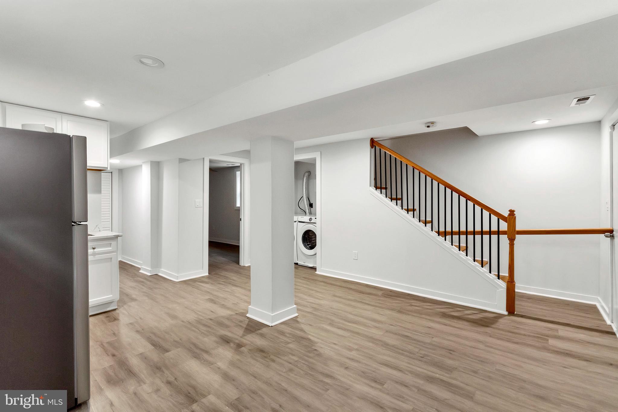 4815 MEADE STREET NE