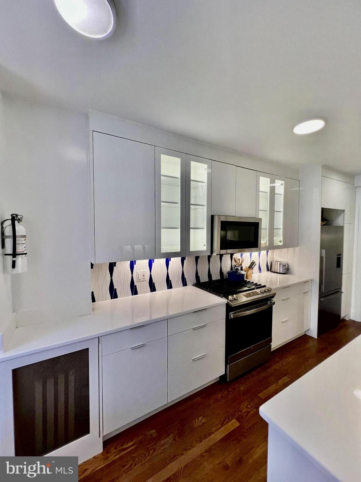 3901 CONNECTICUT AVENUE NW 108