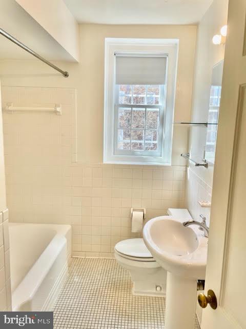 3510 39TH STREET NW C663