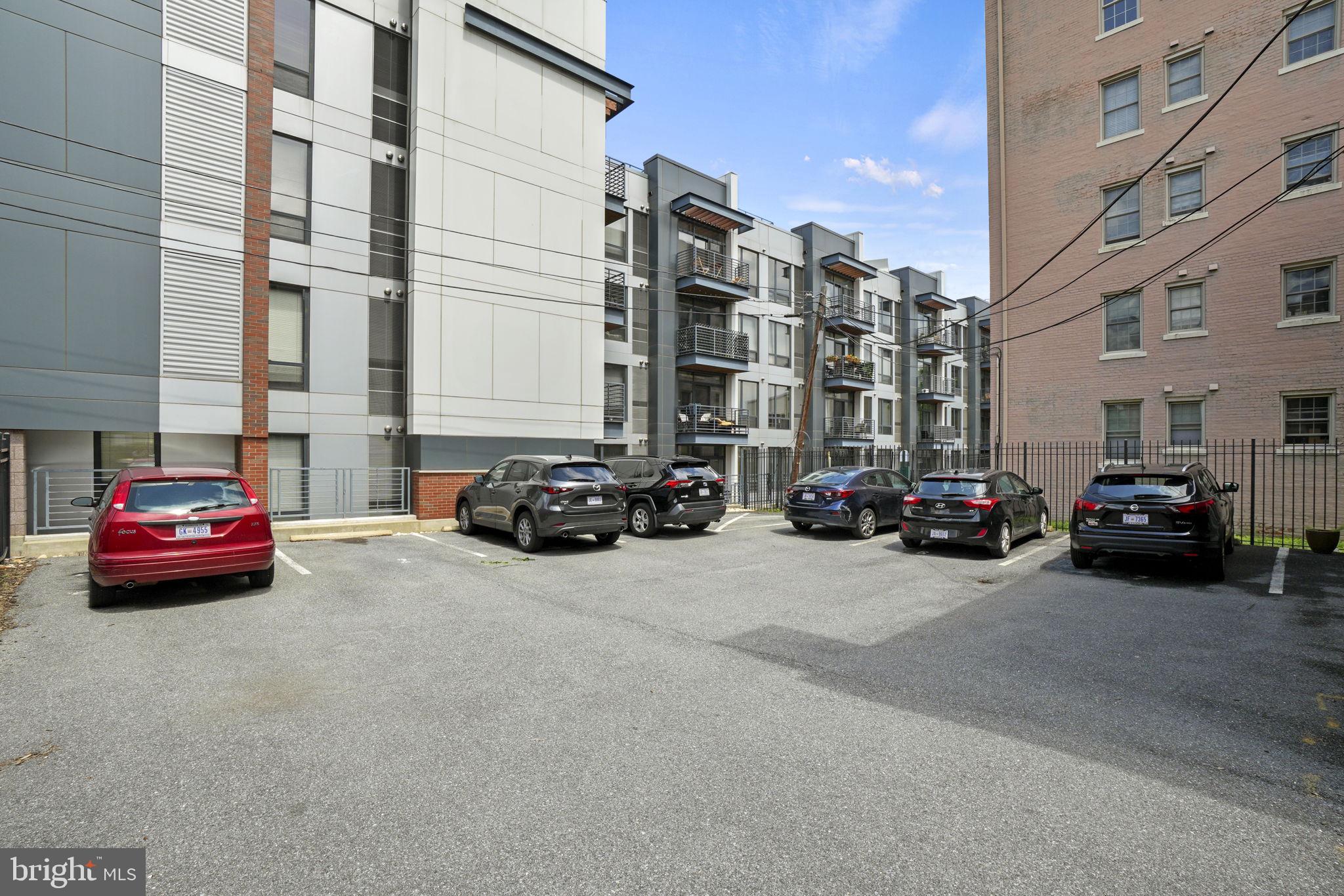 1423 NEWTON STREET NW 301